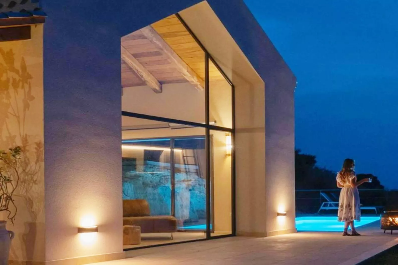 JATU RETREAT - Außenbereich Sommer