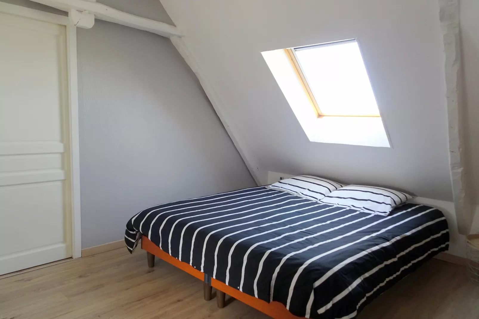 Holiday home in Bricqueville sur Mer - Chambre