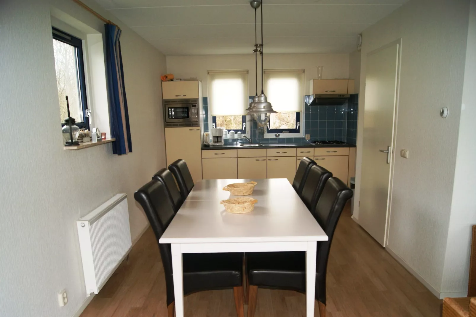 Vakantiepark Bergumermeer 6 - Kitchen