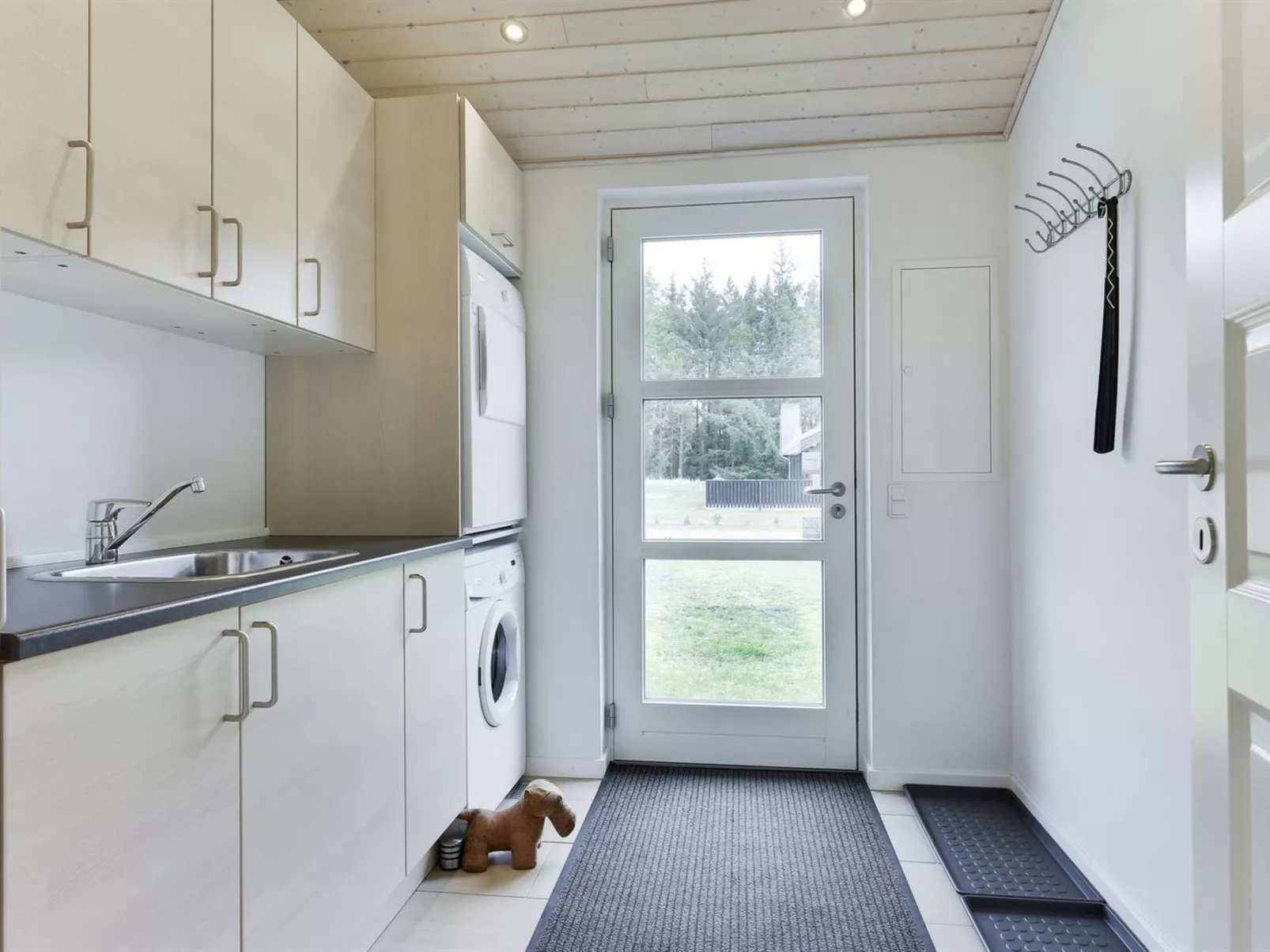 "Tessie" - 1.2km from the sea - Drinnen