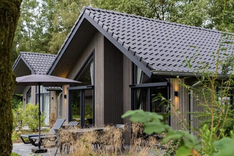 Vakantiepark Latour 5-Exterior summer