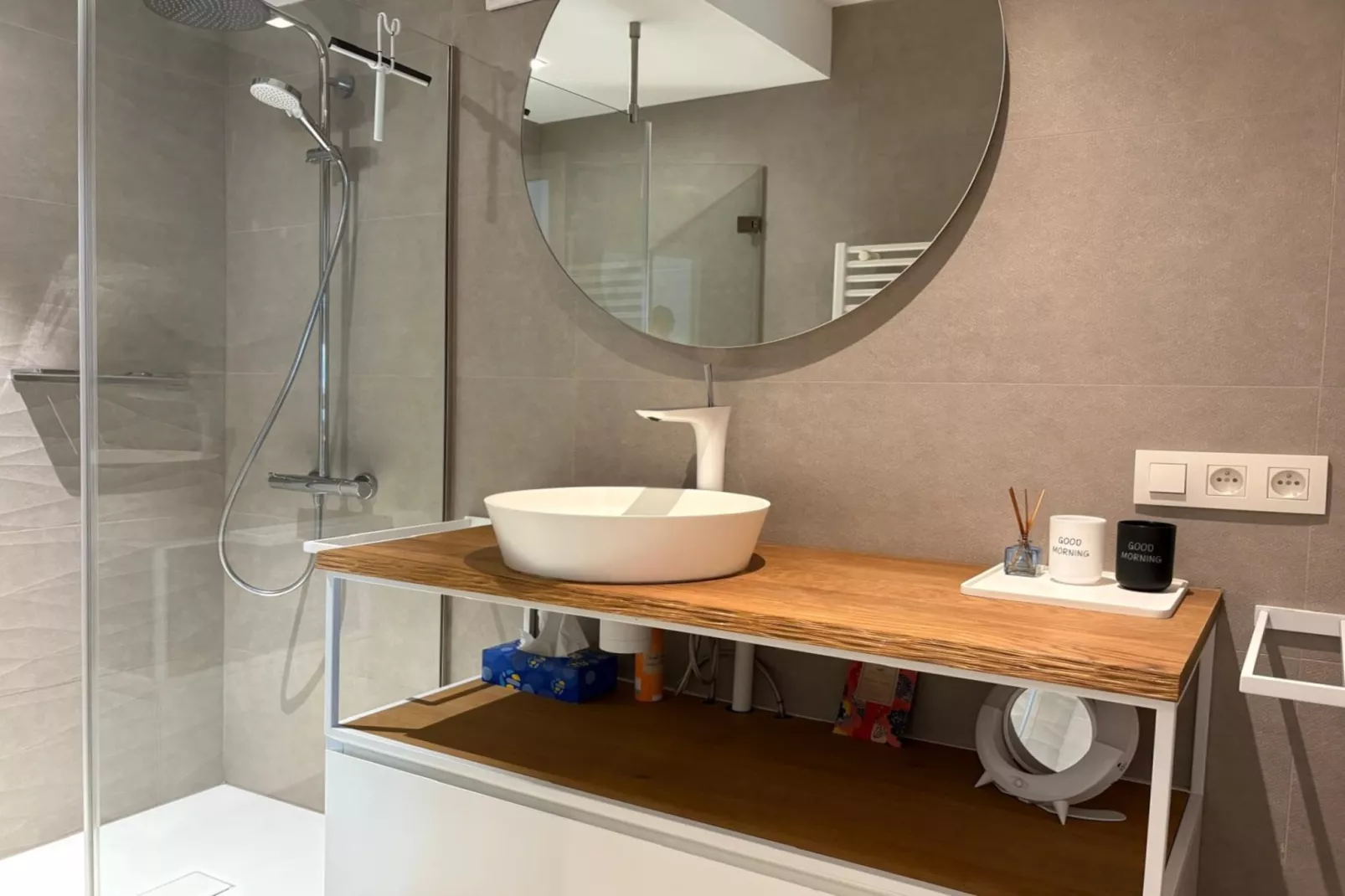 SENATOR 0902 - Salle de bain