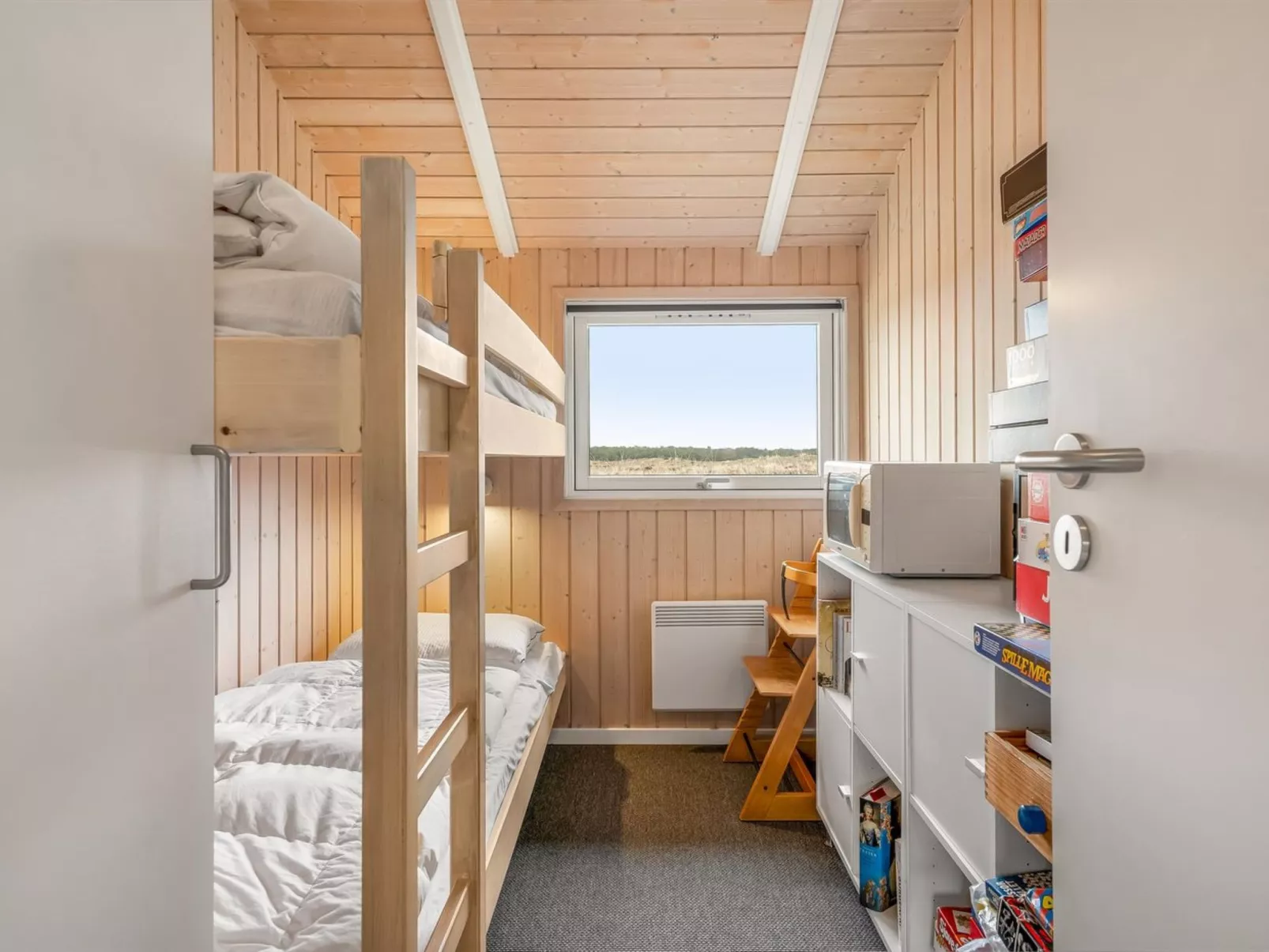 "Abiorn" - 2.5km from the sea - Inside