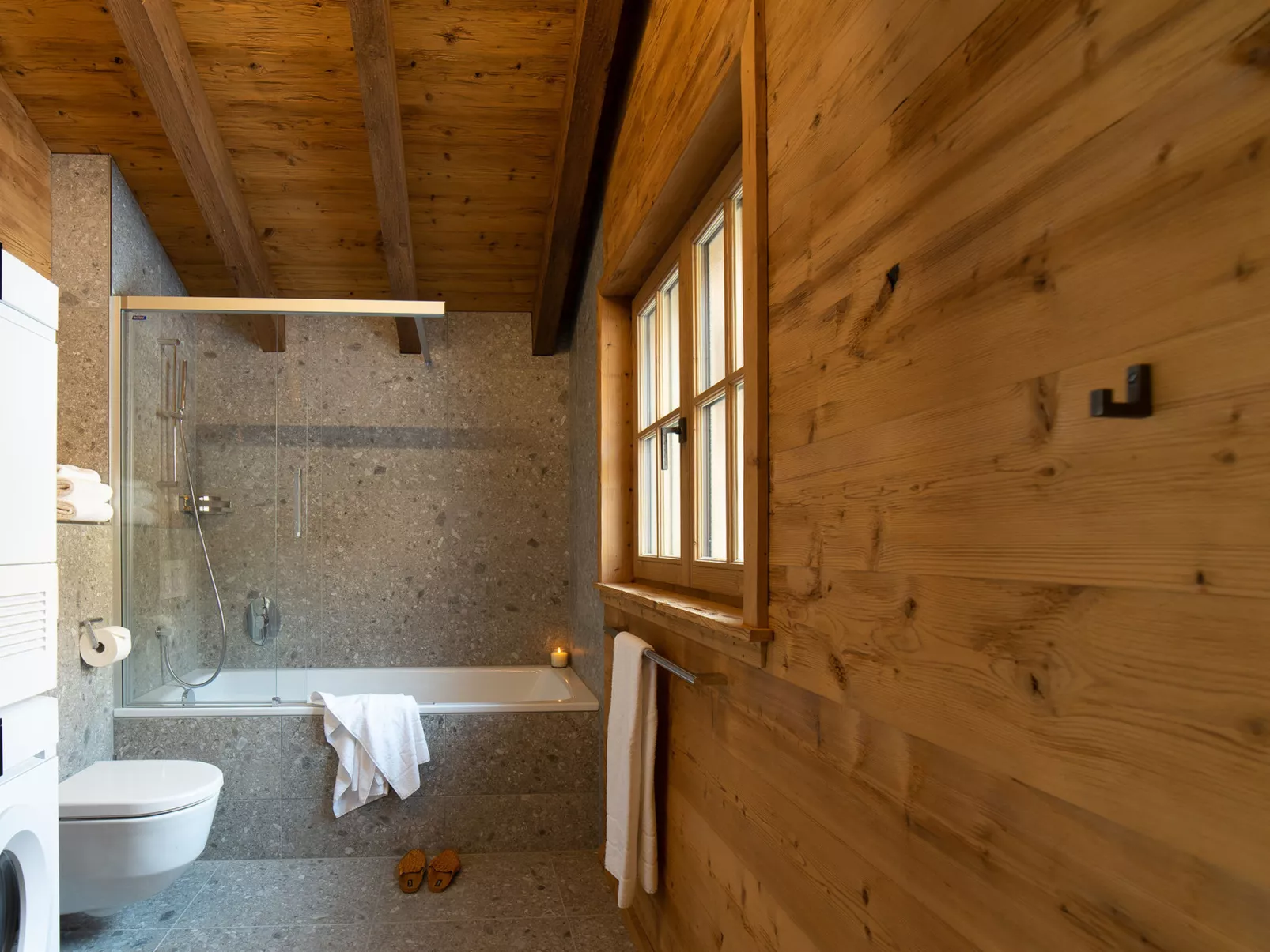 Chalet Selun - Drinnen