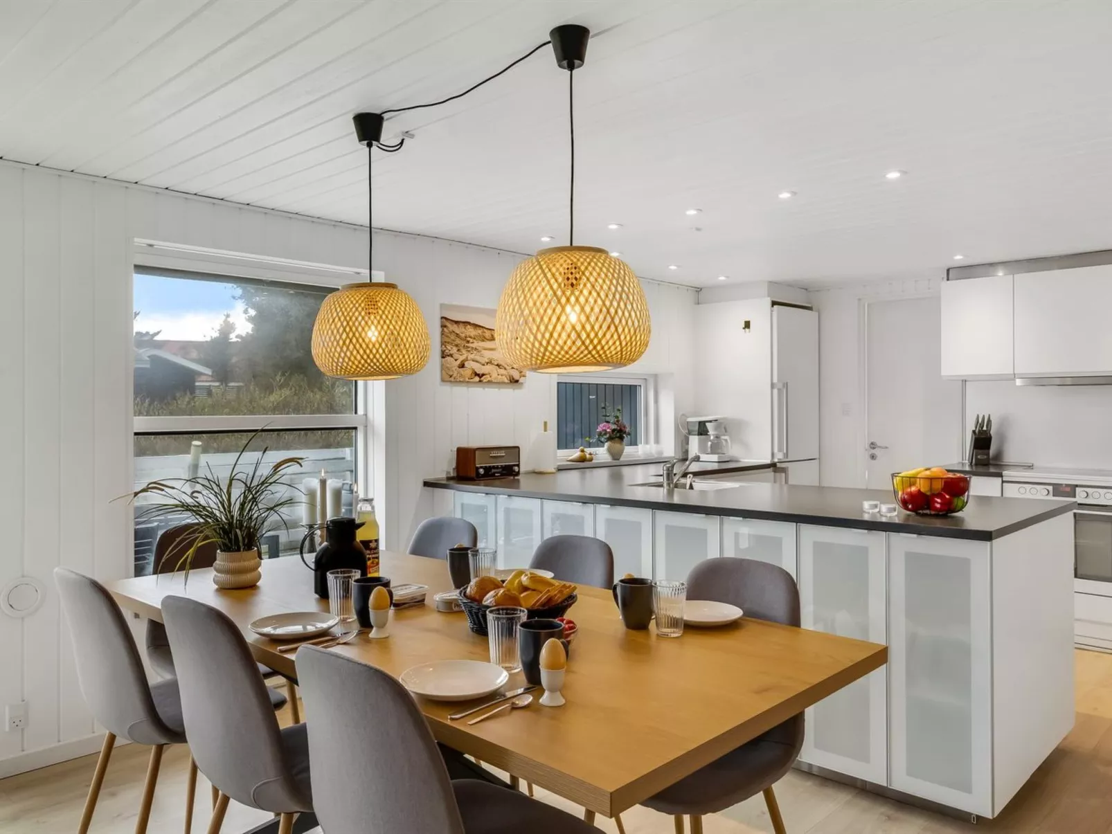 "Vilhelmiina" - 350m from the sea - Drinnen