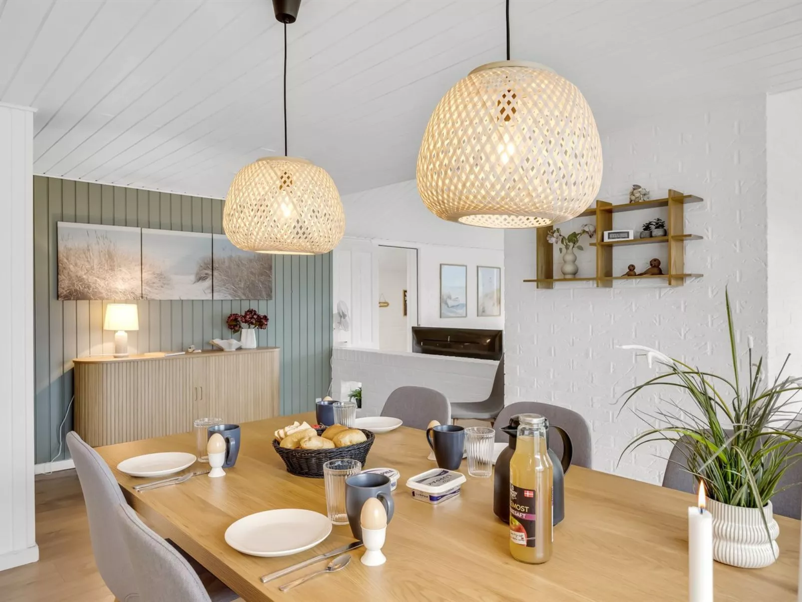 "Vilhelmiina" - 350m from the sea - Drinnen