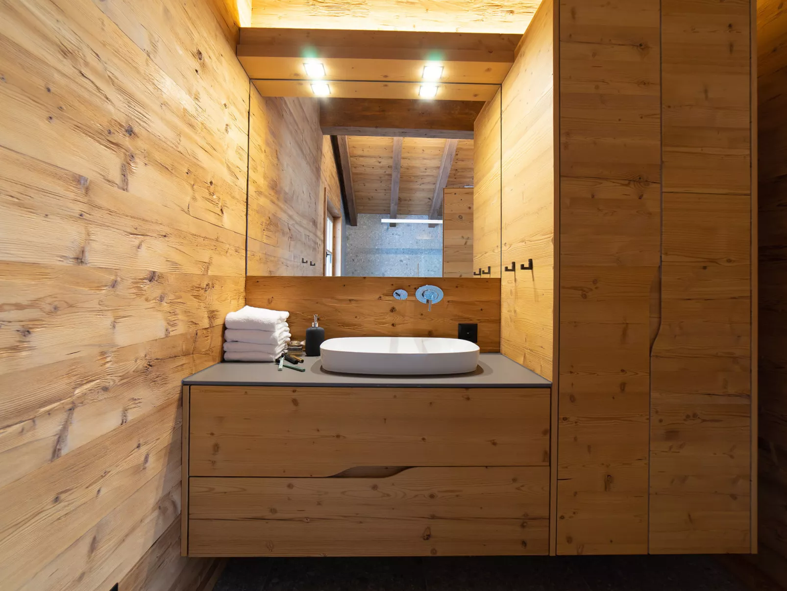 Chalet Selun - Drinnen