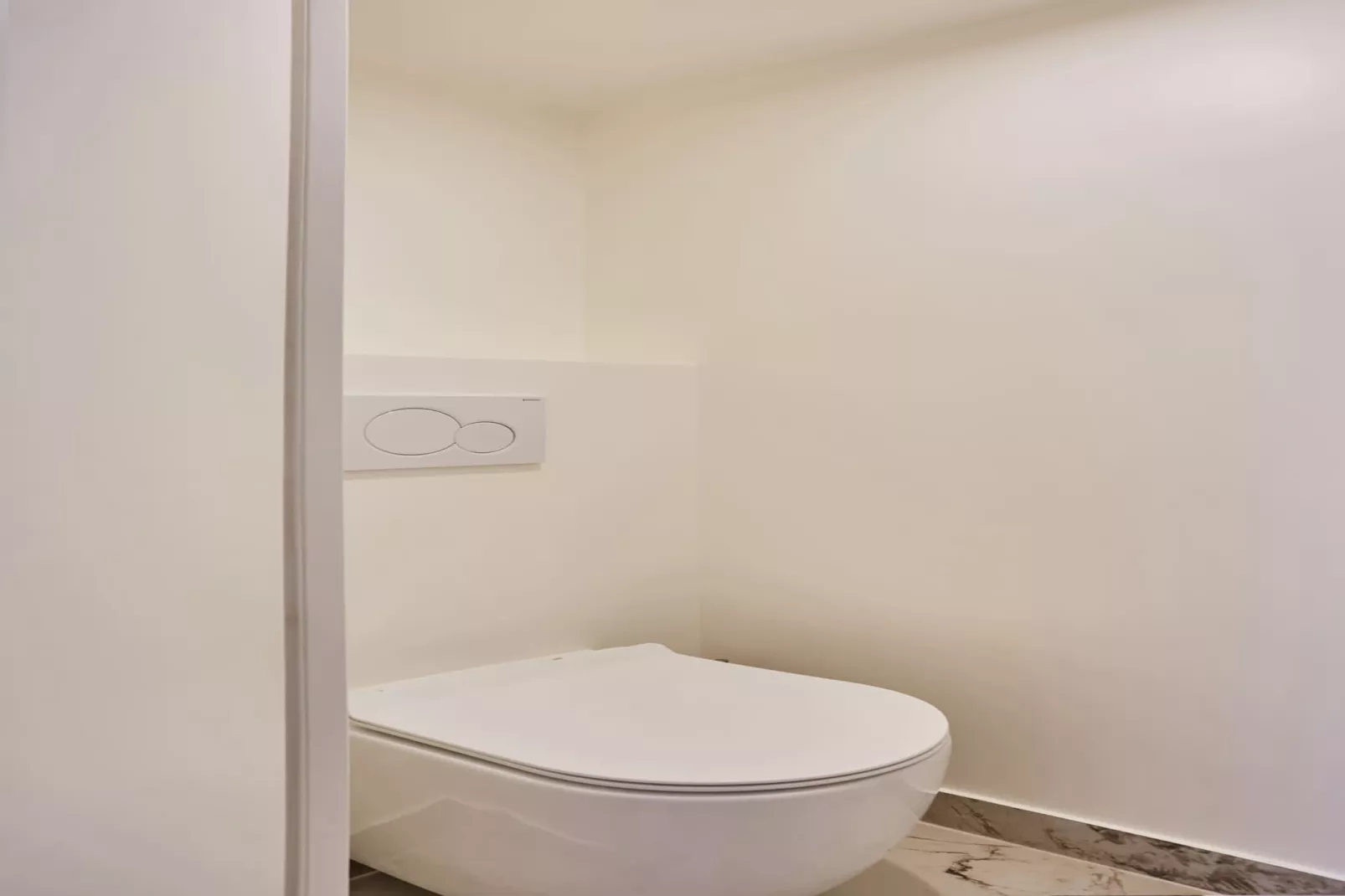 ROQUETTE 1 NEW - Untagged