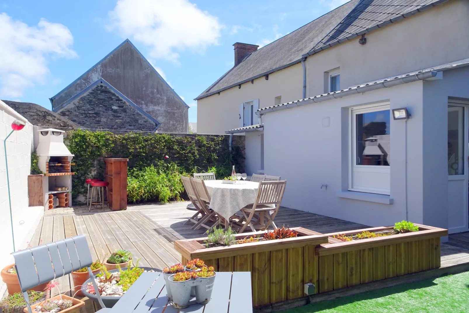 Holiday home in Bricqueville sur Mer - Extérieur été