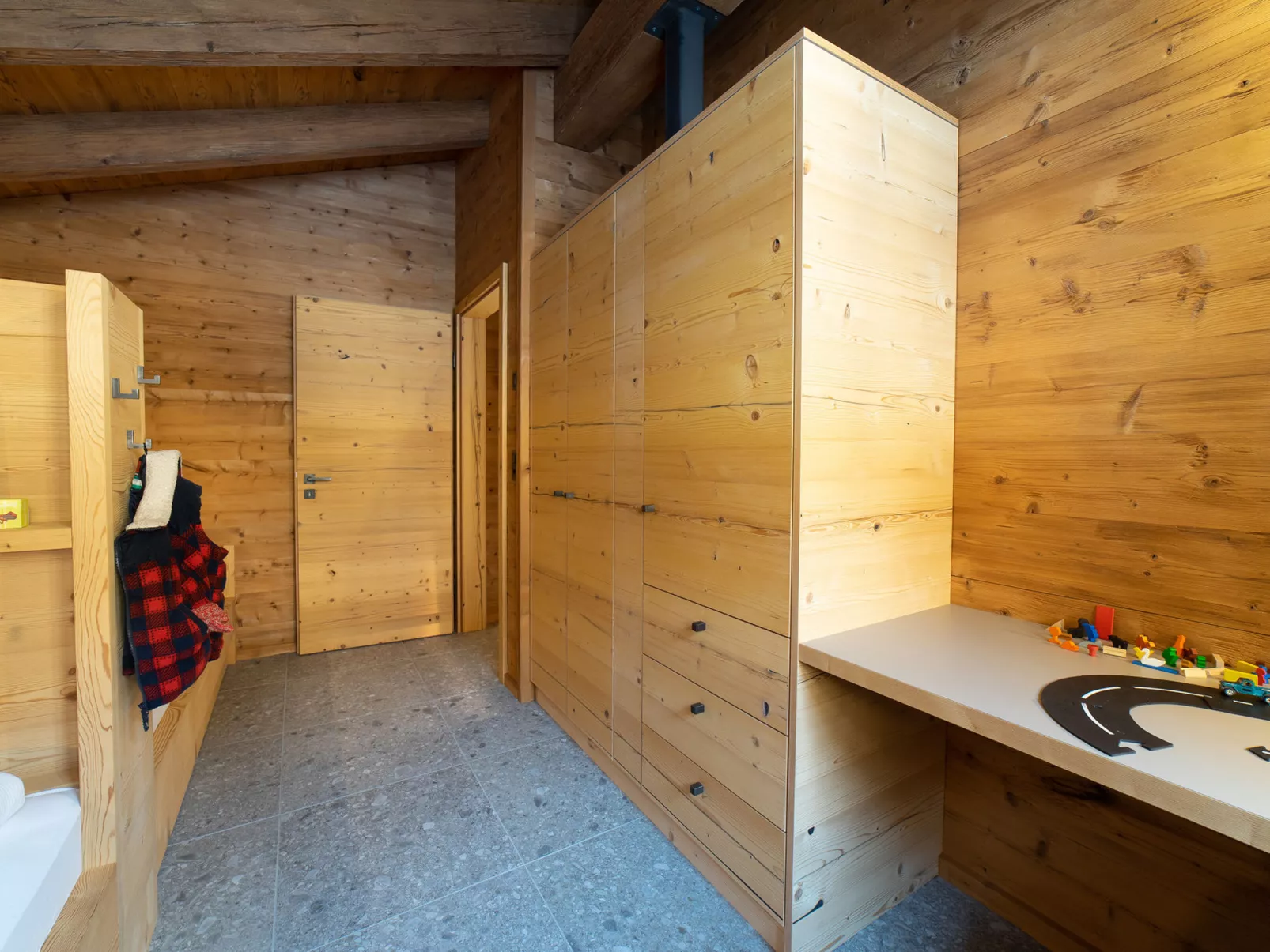 Chalet Selun - Drinnen