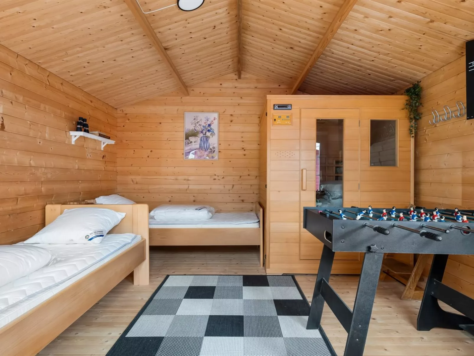 "Rasmus" - 29km from the sea - Inside