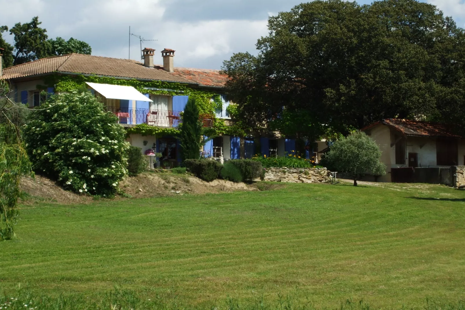 Maison de vacances Pertuis - Aussicht Sommer