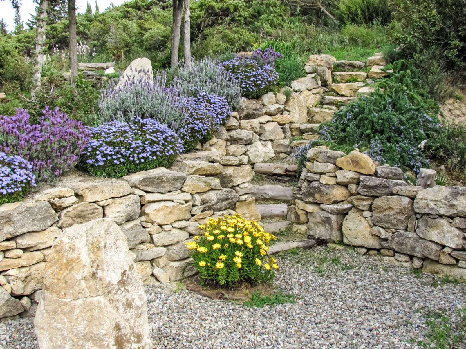 Stone Cottage - Outside