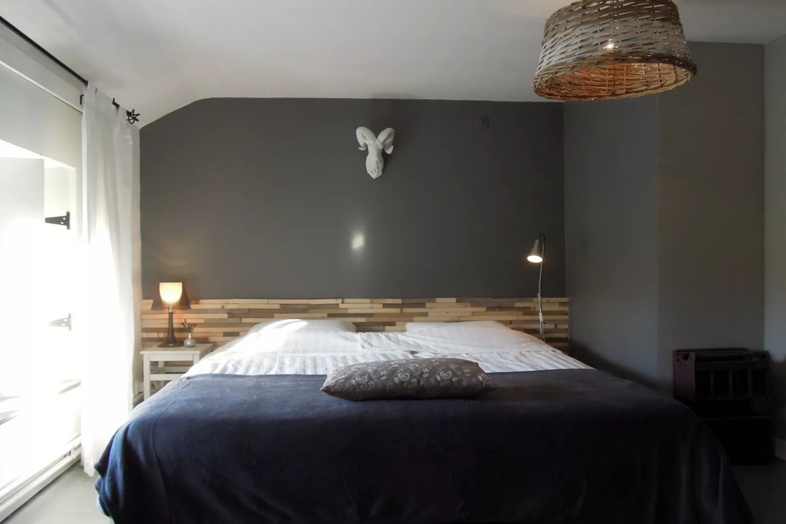 Au Foyer - Schlafzimmer