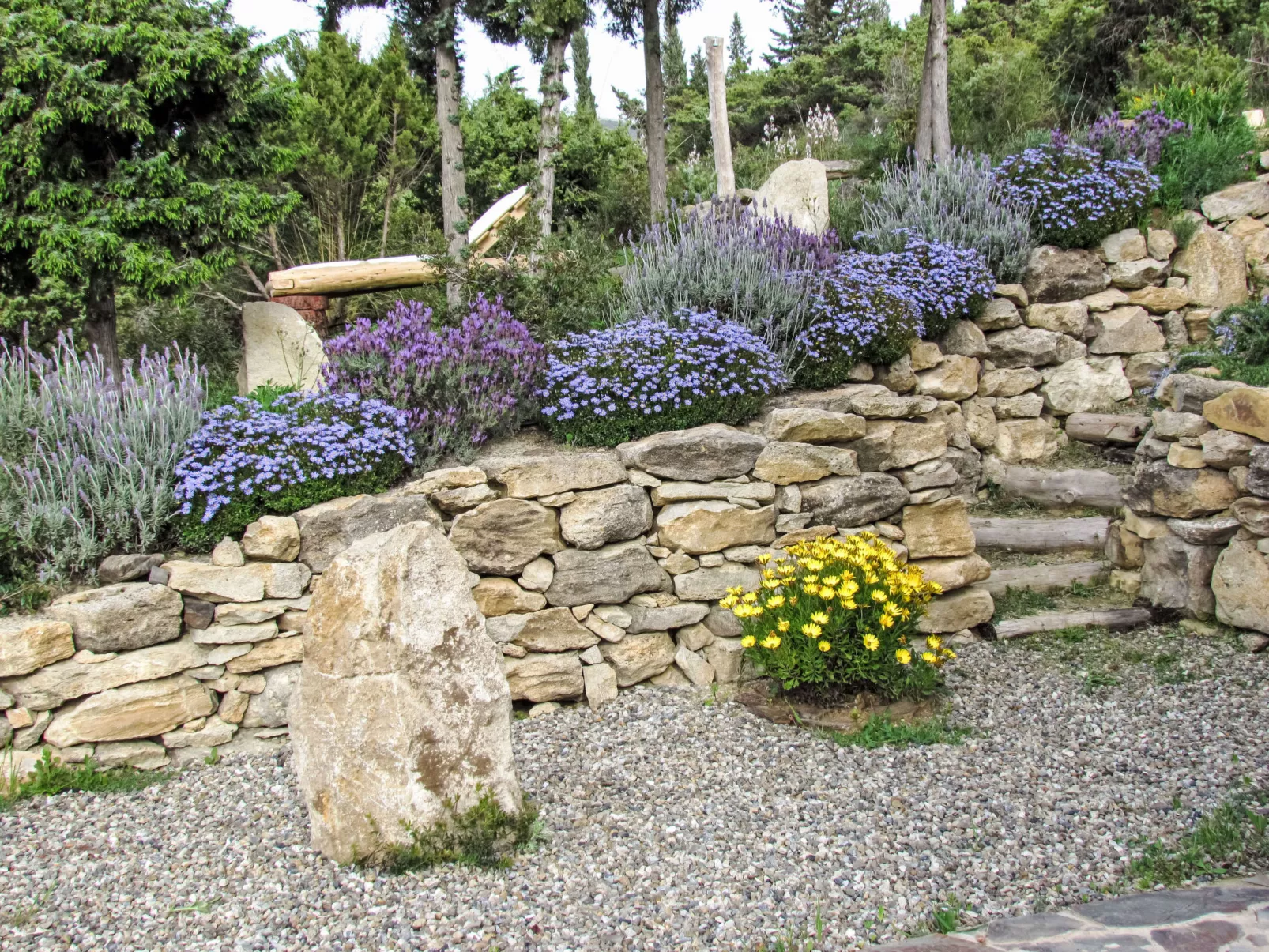 Stone Cottage - Outside