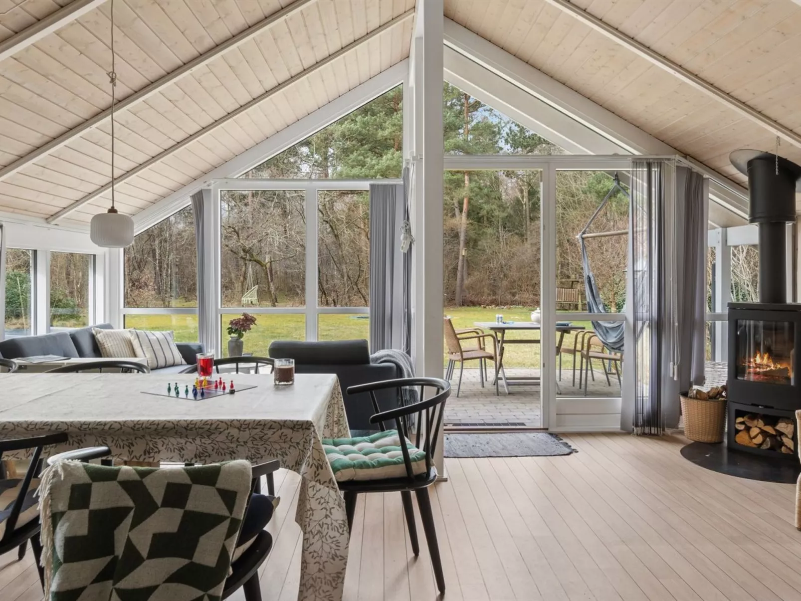 "Saija" - 2.1km from the sea - Drinnen