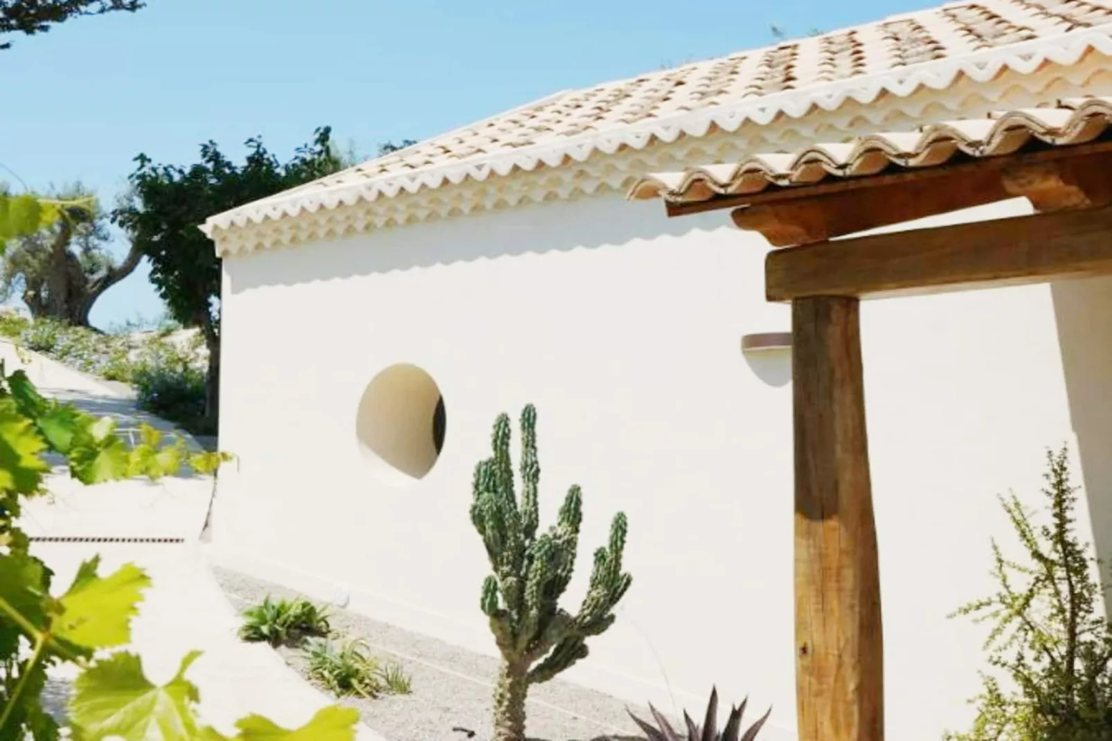 JATU RETREAT - Außenbereich Sommer