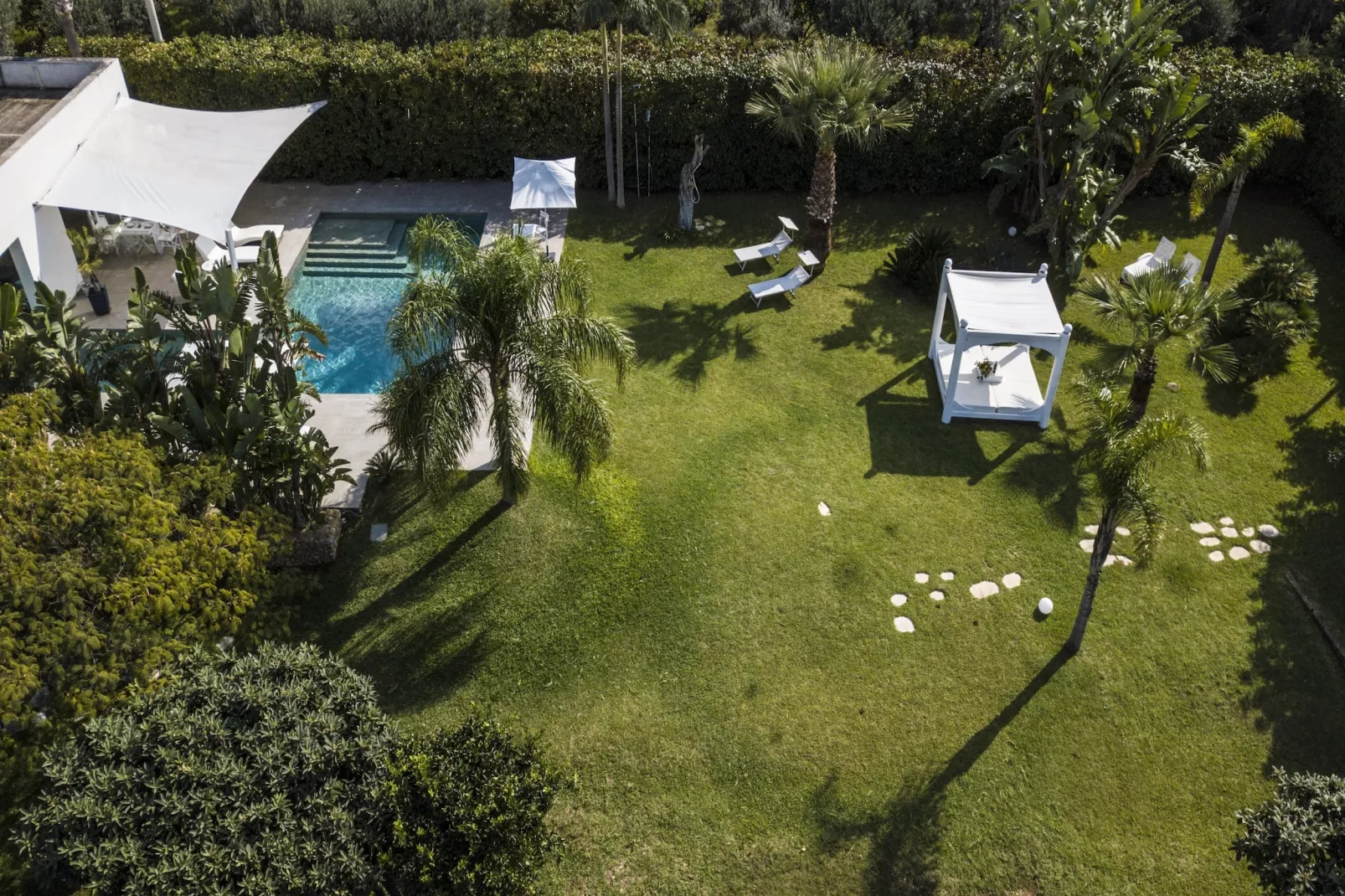 Re di Denari - Gardens in summer