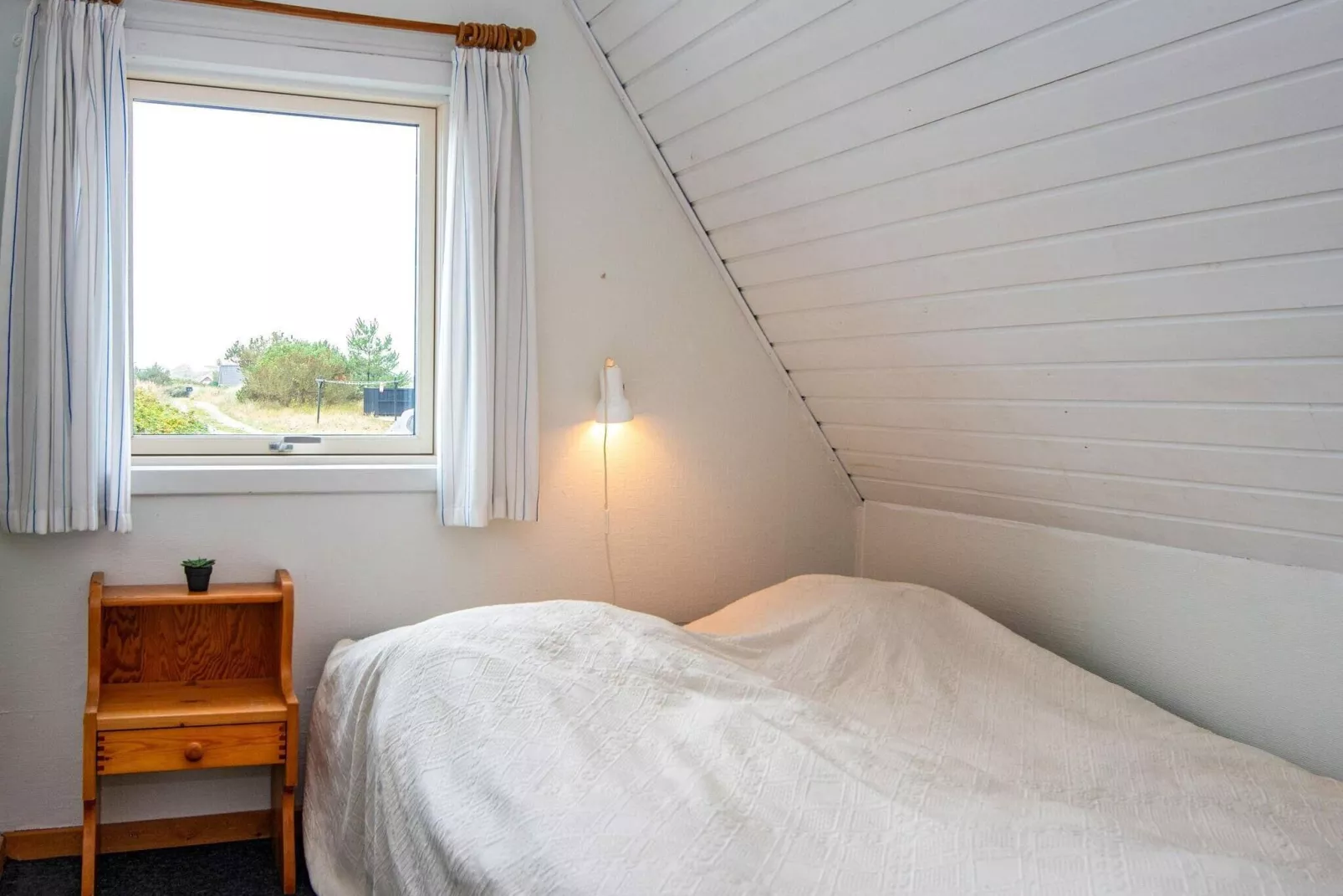 6 person holiday home in Hvide Sande-Indoor