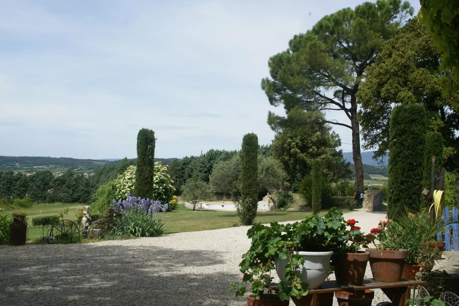 Maison de vacances Pertuis - Garten Sommer