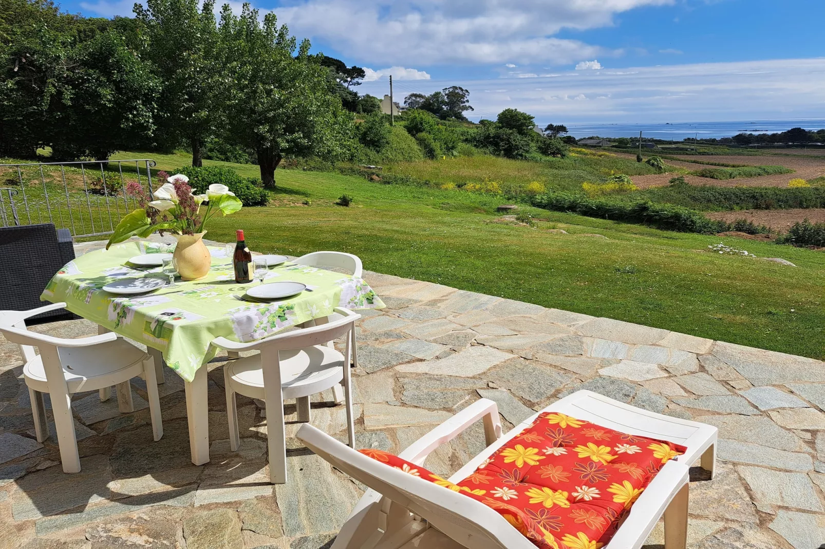 Granitsteinhaus in St Pol-de-Léon - Terrace balcony
