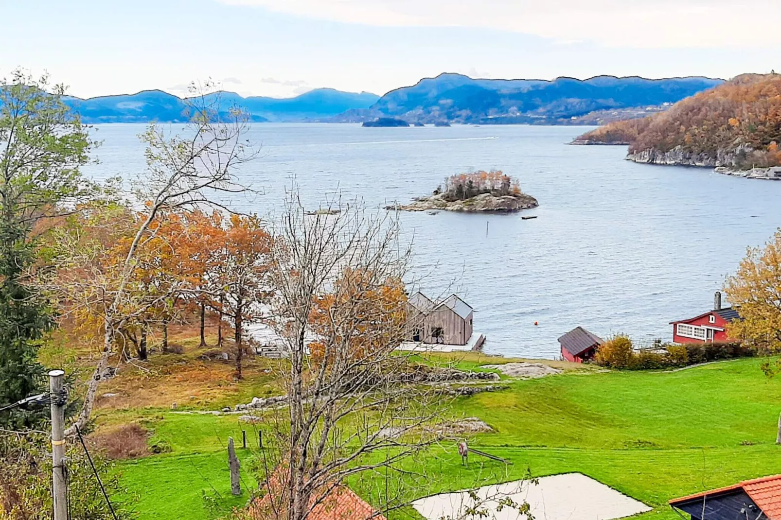 8 person holiday home in Tau-By Traum-Water view