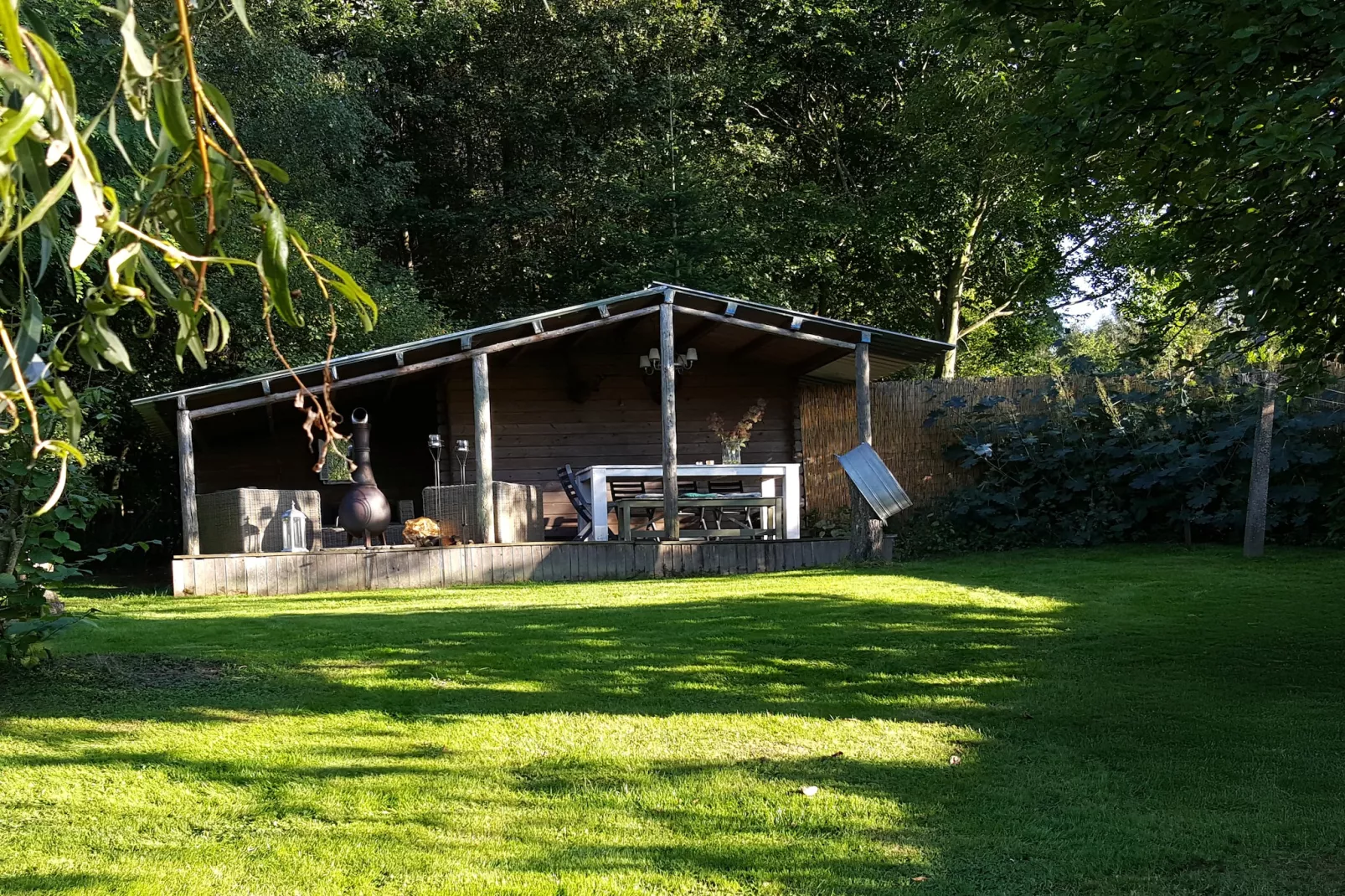 Au Foyer - Garten Sommer