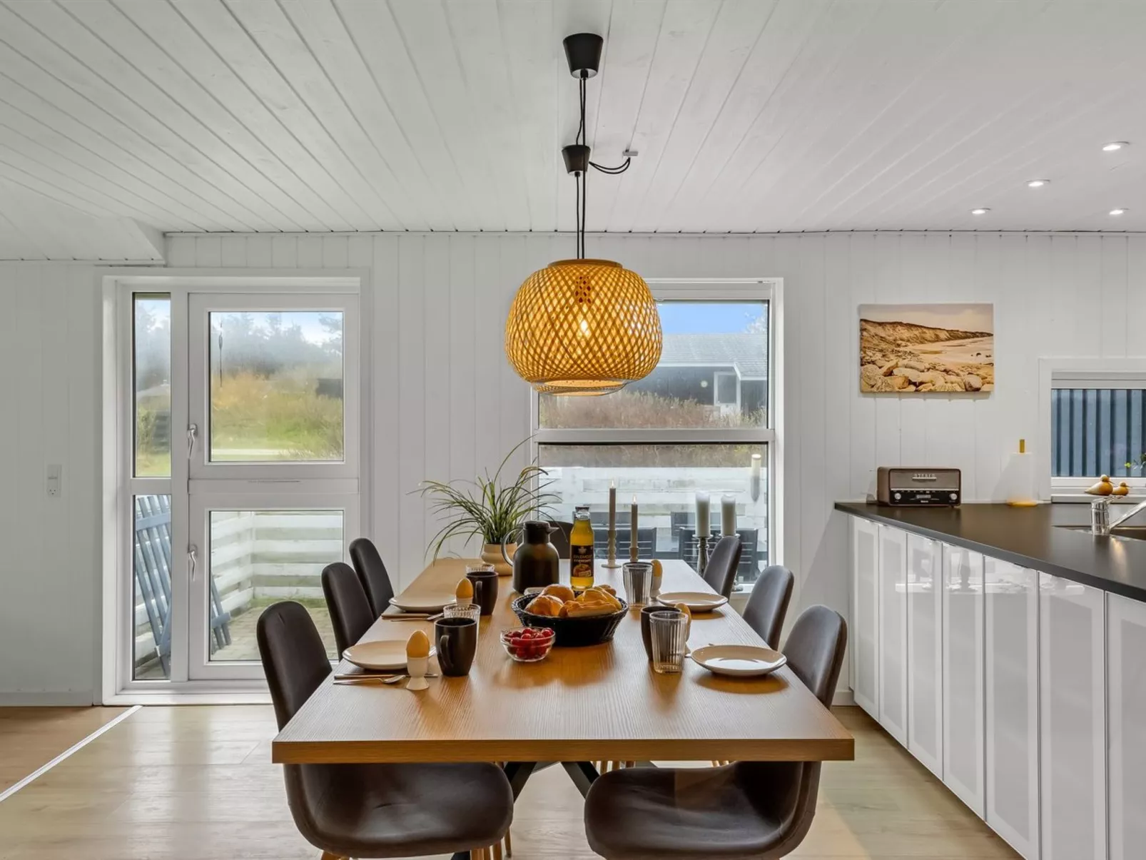 "Vilhelmiina" - 350m from the sea - Drinnen