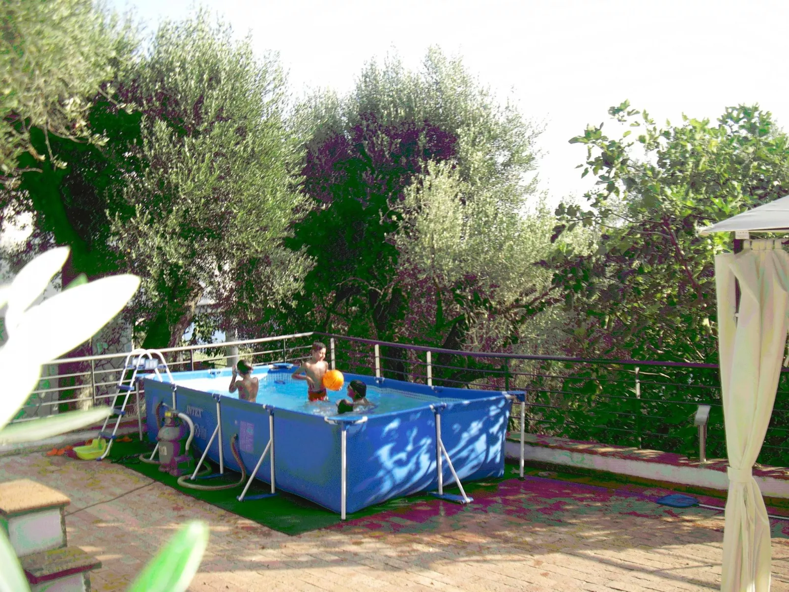 Appartement mit Garten, Terrasse und Grill - Image-tags.info