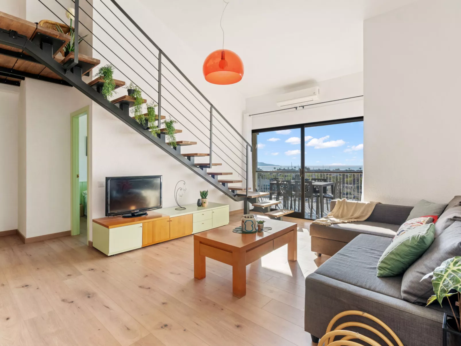 WELCS APARTAMENTO 216 EMP Frente con Terraza