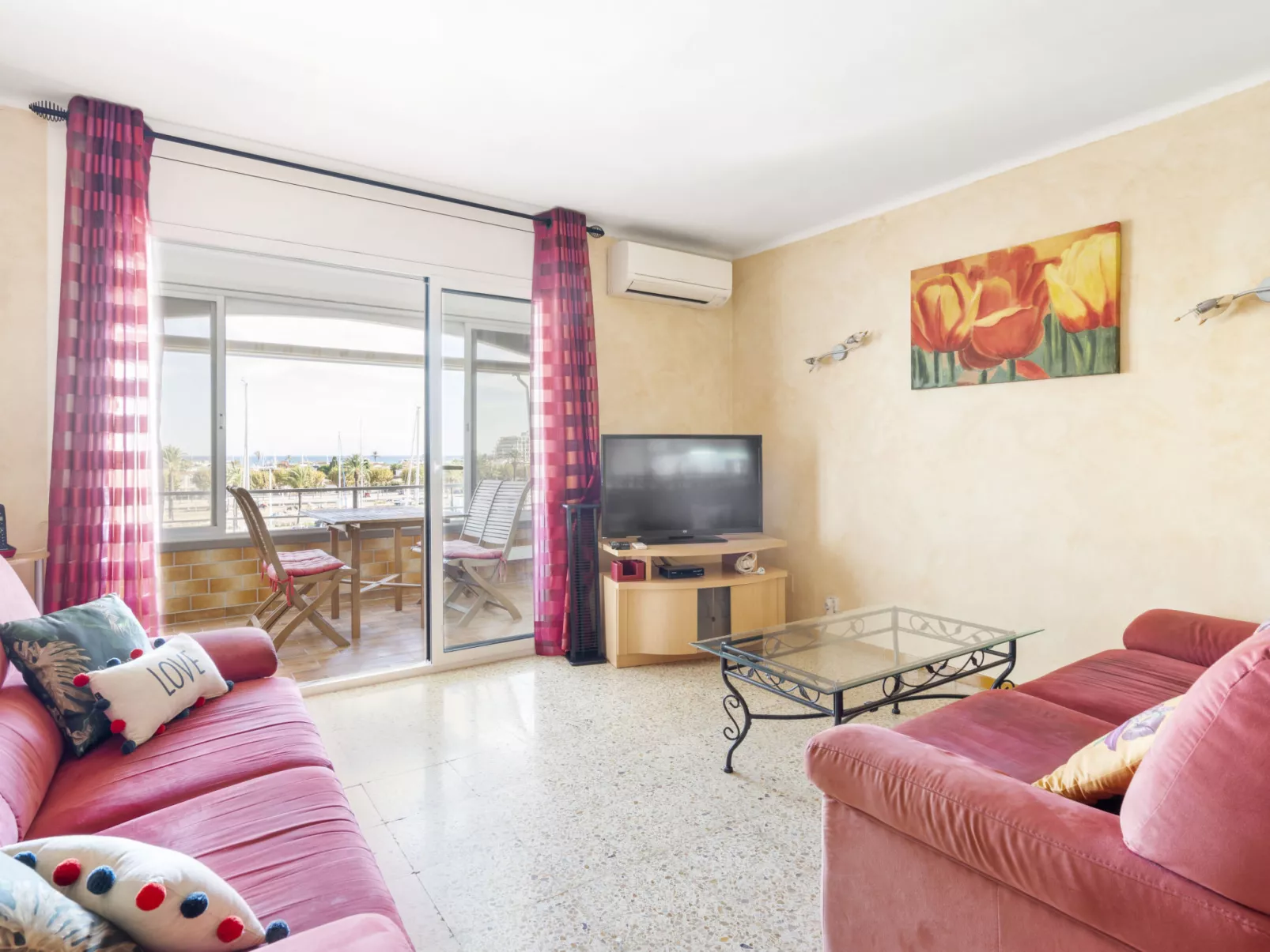 WELCS APARTAMENTO 227 EMP  con vistas al canal