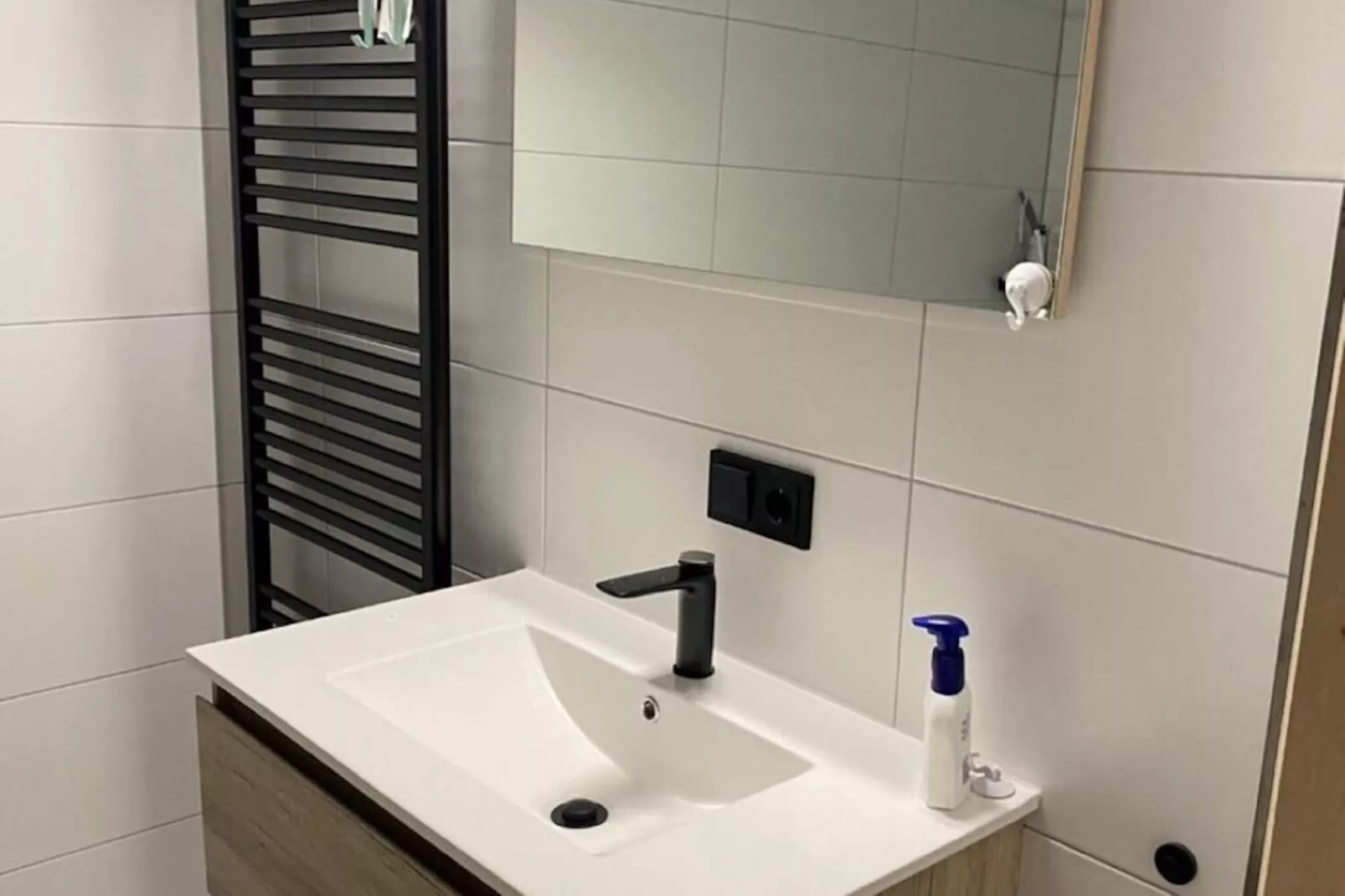Studio Am Eschenberg 4-Bathroom