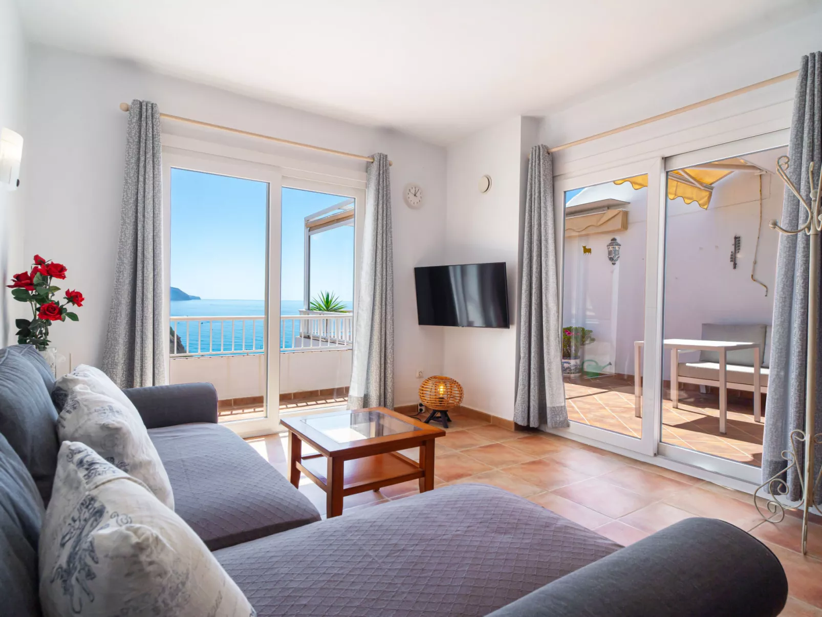 Capistrano Playa 404 by Casasol