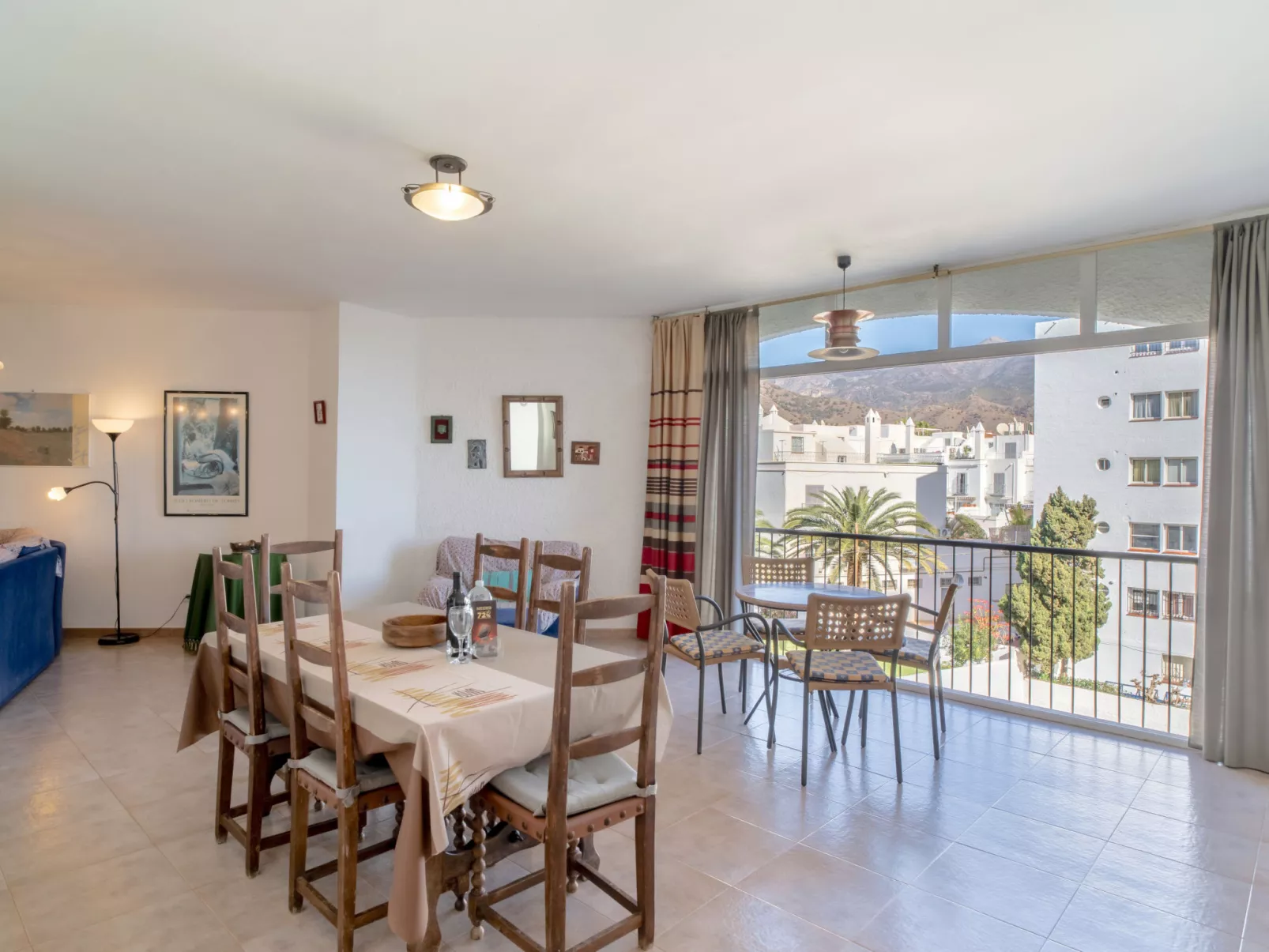 Carabeo 28 Apartment by Casasol