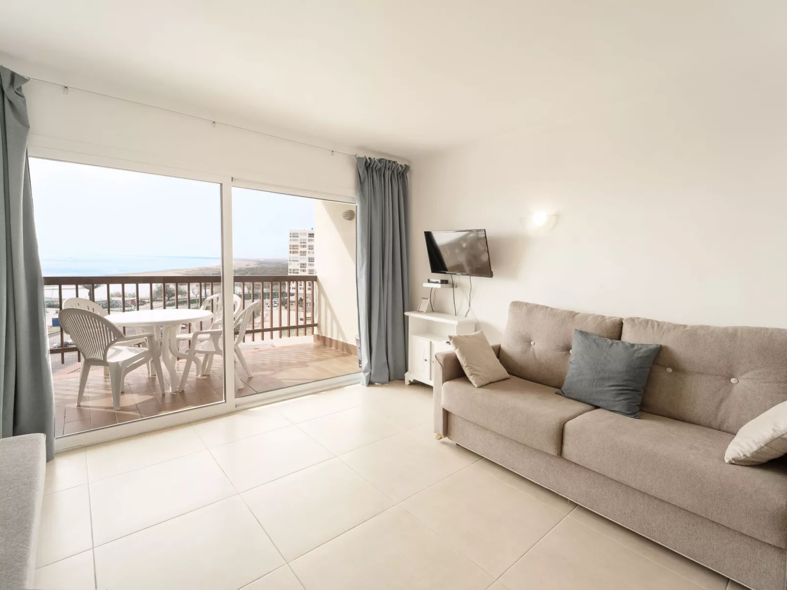 WELCS ESTUDIO 124 EMP con vistas al mar