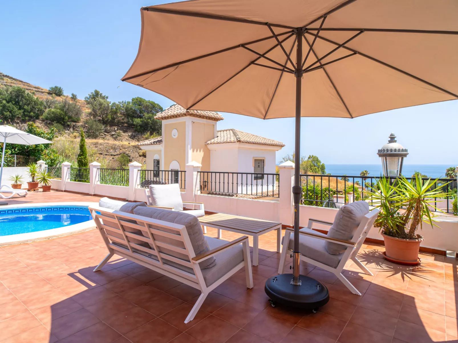 Villa Tamango Hill Vistamar by Casasol