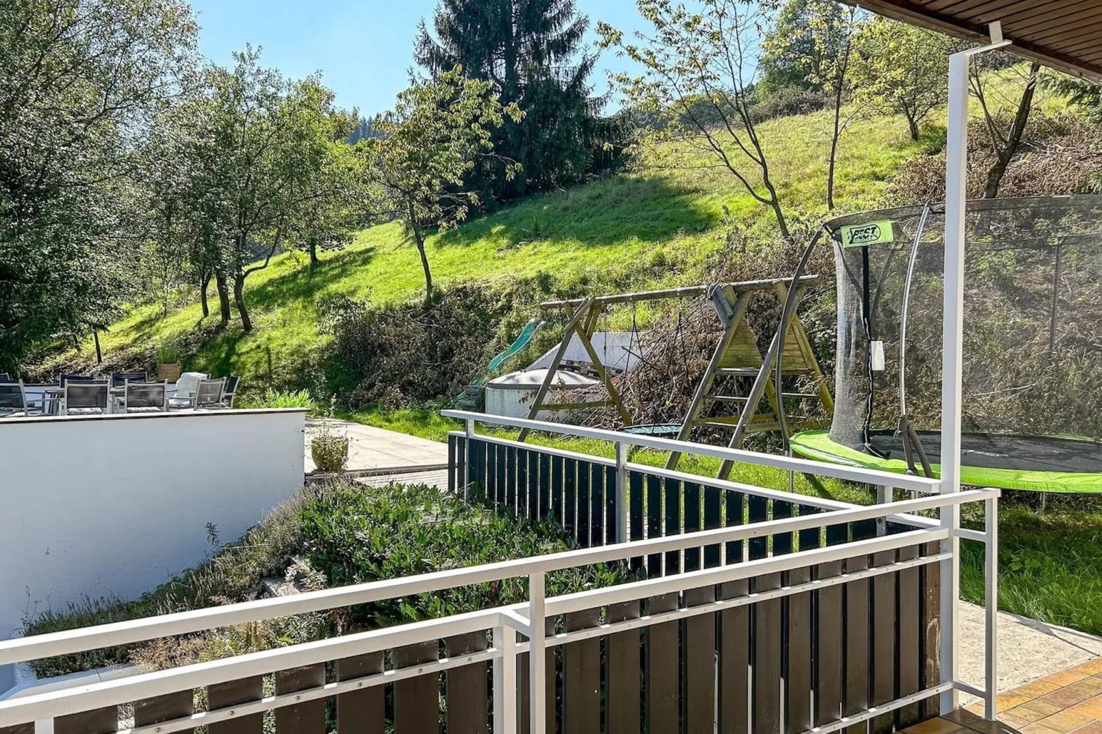 Villa Dorfblick-Gardens summer