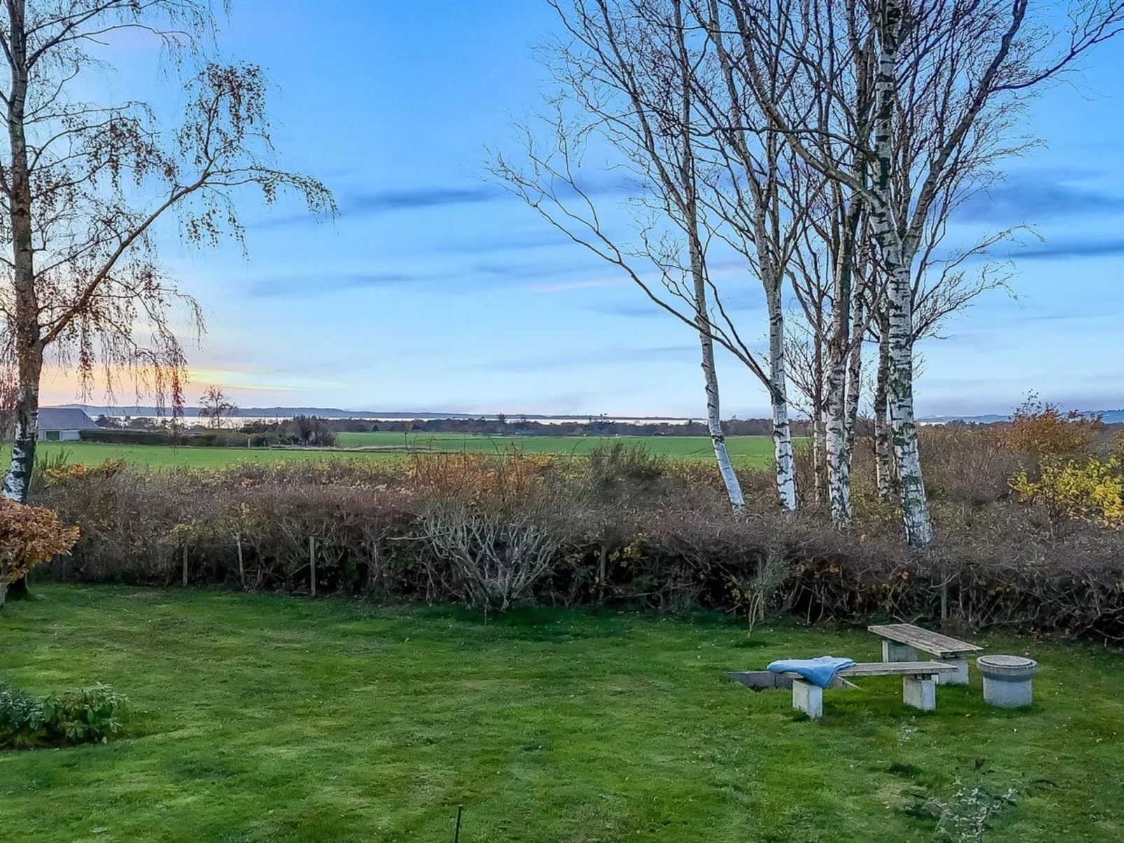 "Niels" - 1.3km from the sea