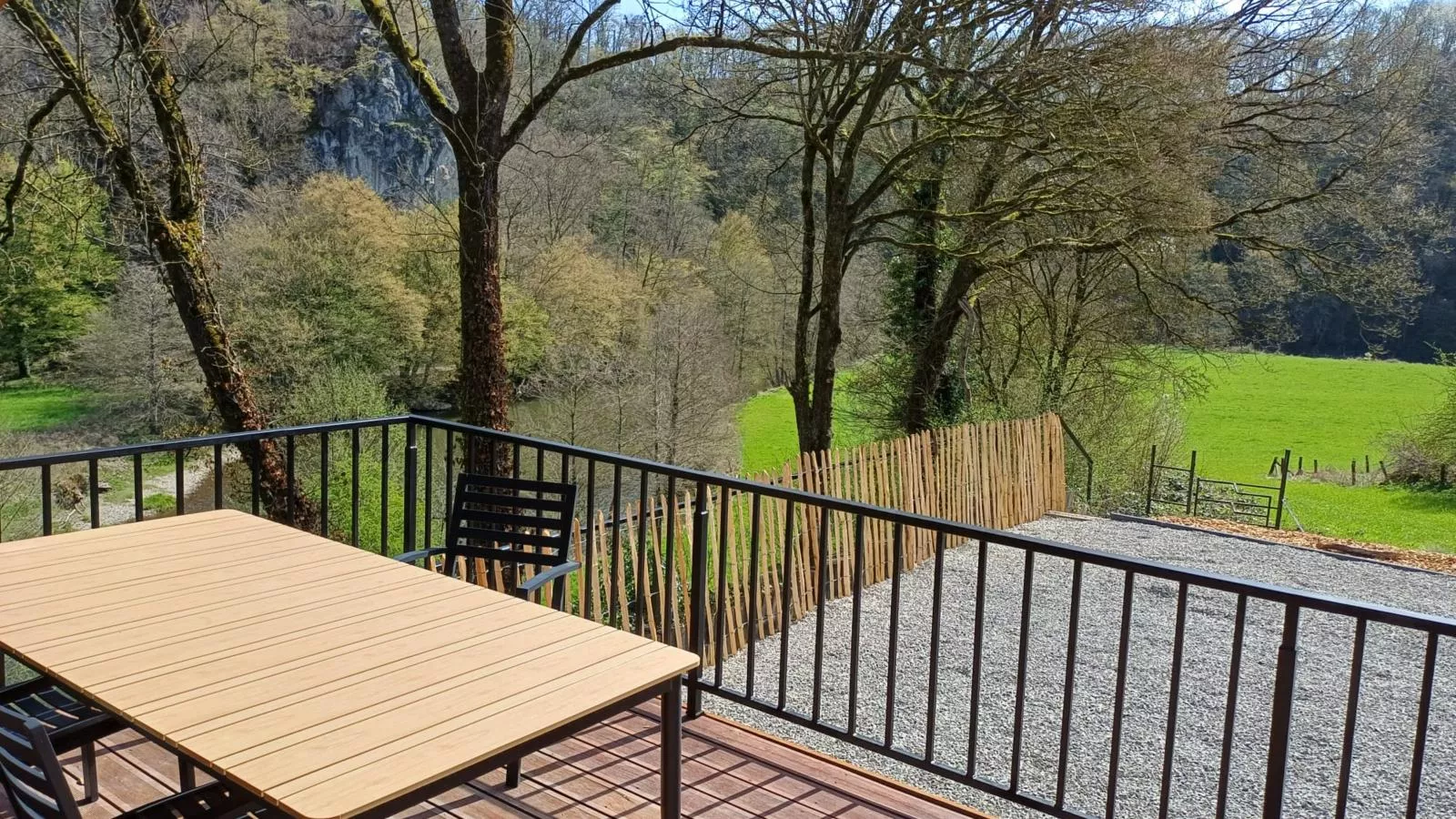 Vue sur Ourthe - Vue d'été