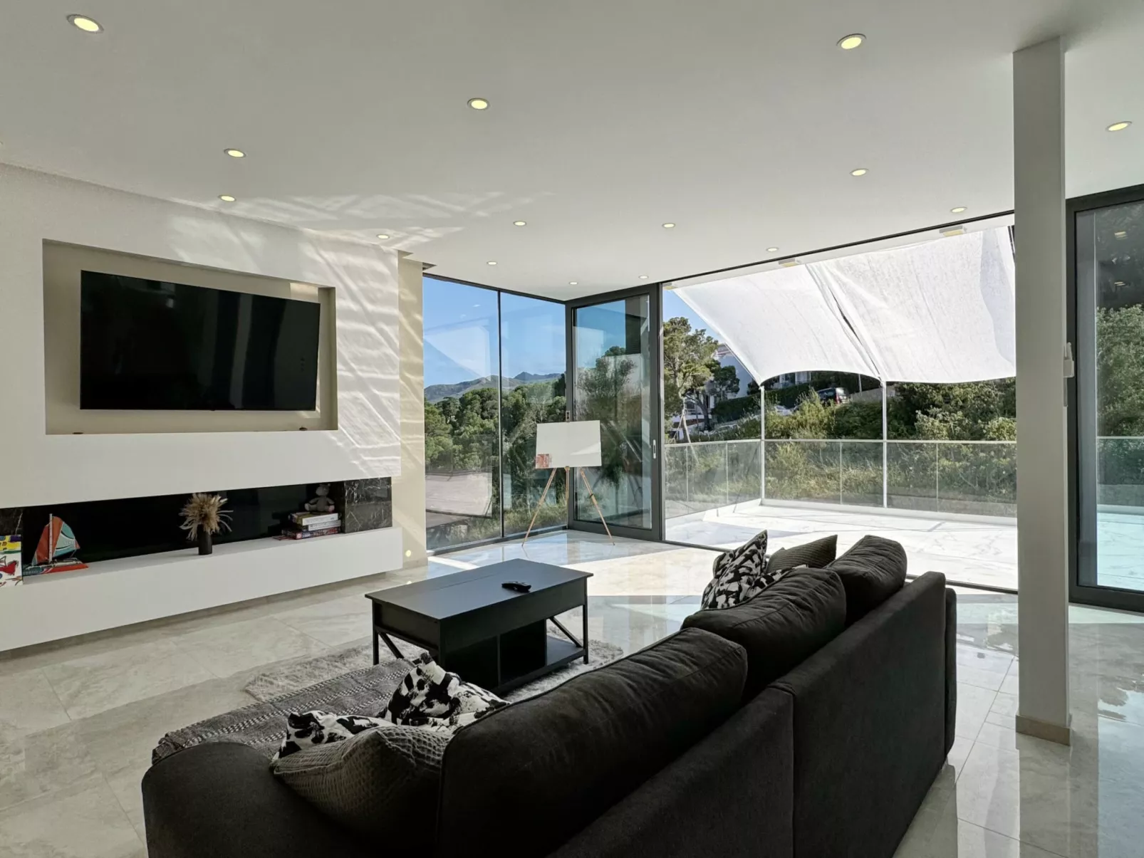 WELCS VILLA DE LUJO 177 EMP con piscina privada