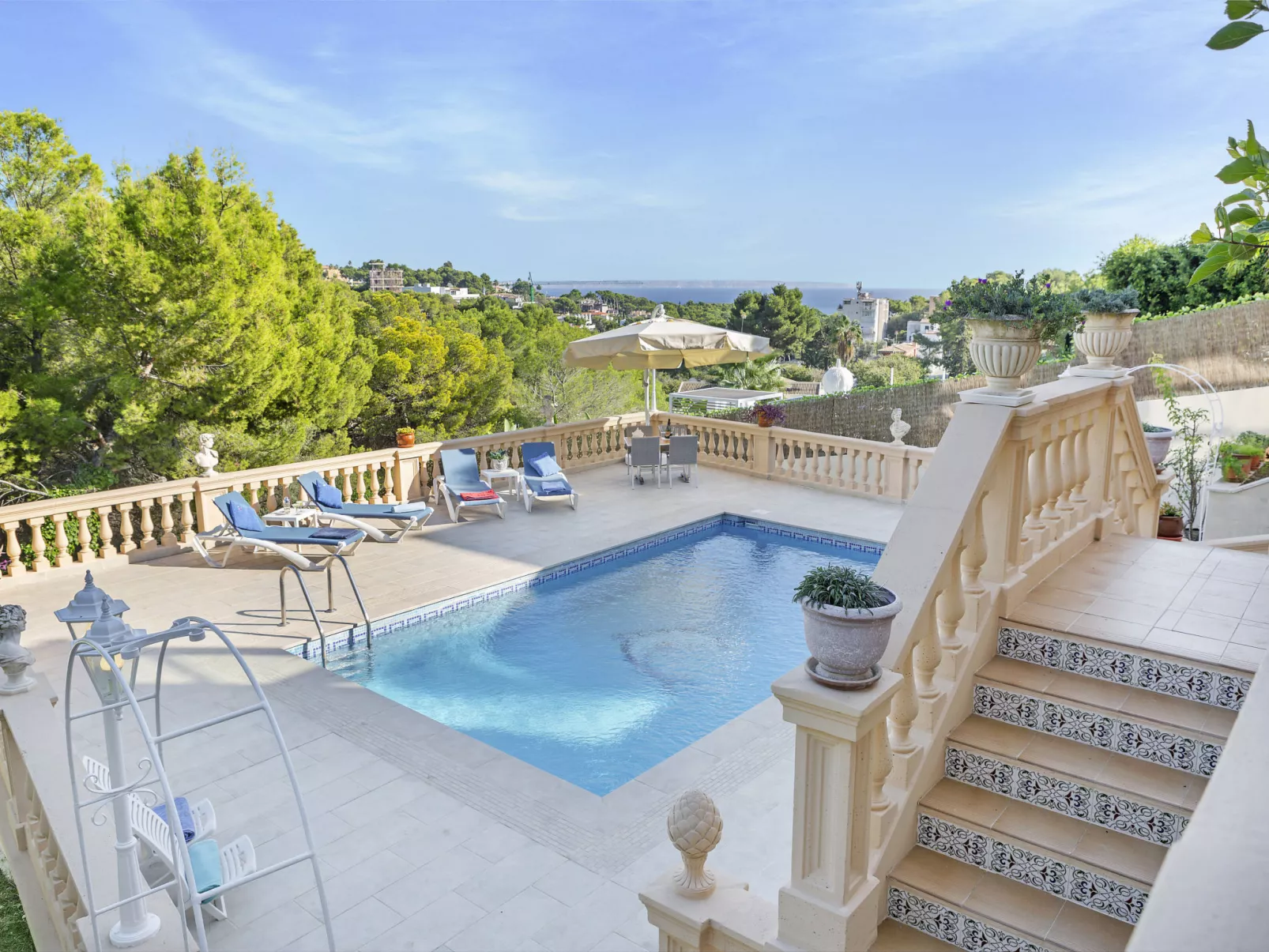 VILLA MARIA PORTALS NOUS by Priority