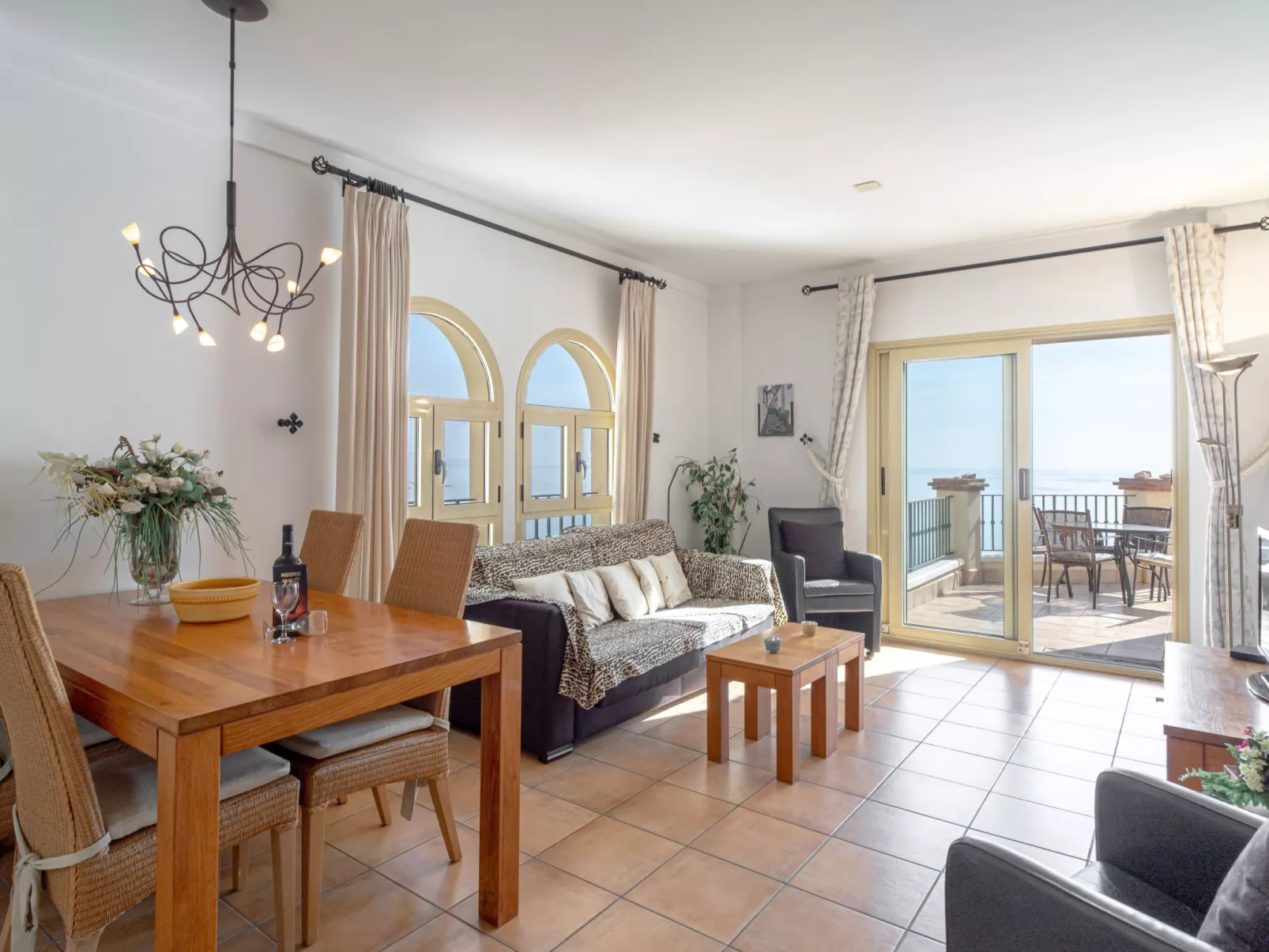 Tamango Hill Alcazaba B by Casasol