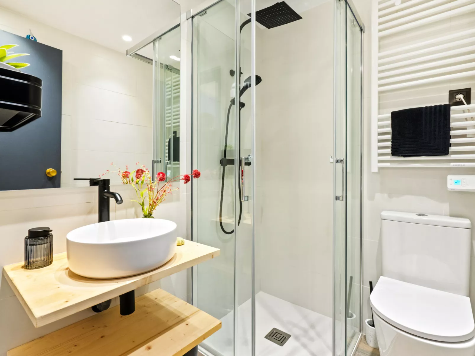 WELCS ESTUDIO 070 EMP frente al Mar