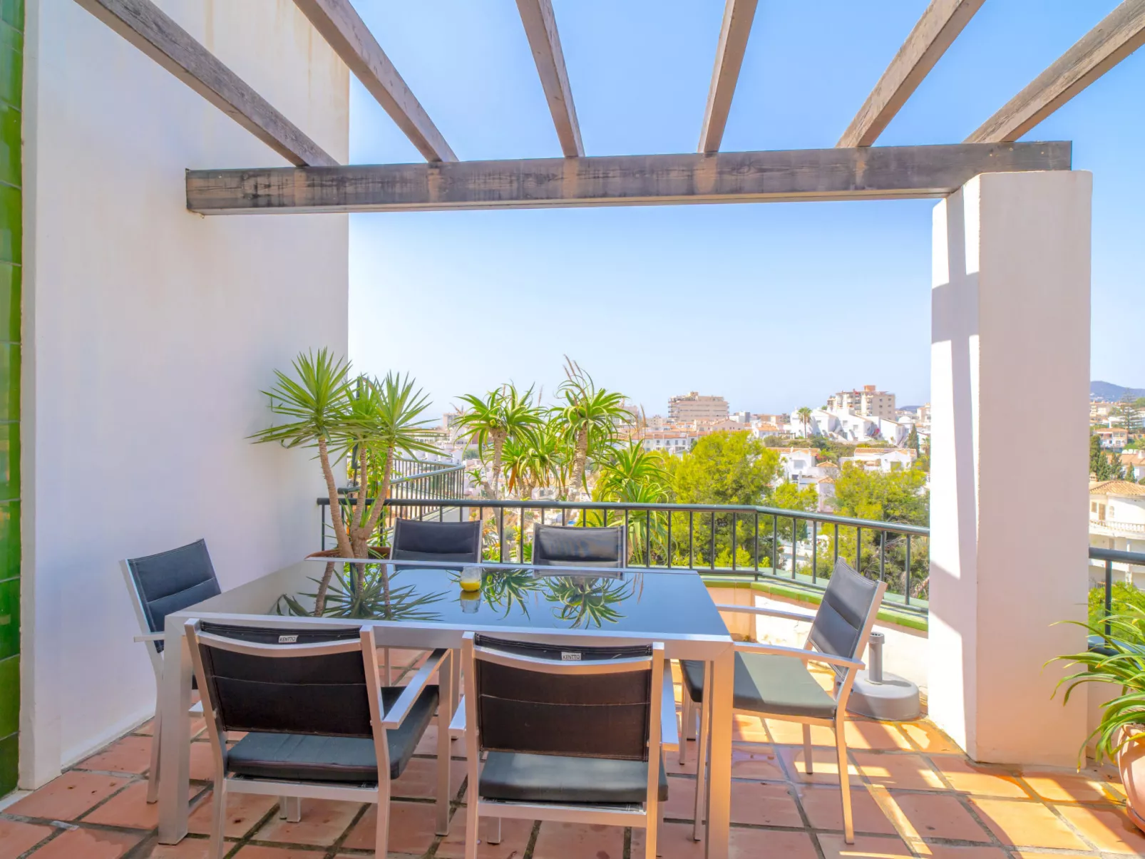 Casa Corazon Burriana by Casasol