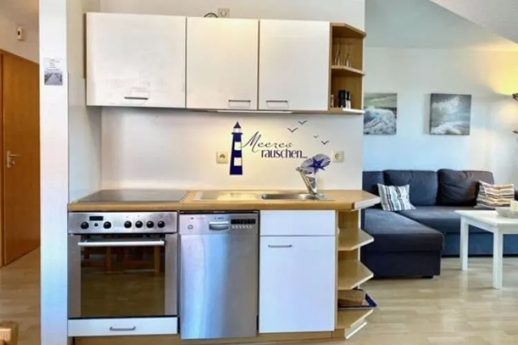 2-Raum-App / 48 qm / 18 DG rechts Kajüte 4 / 4 Pers-Kitchen