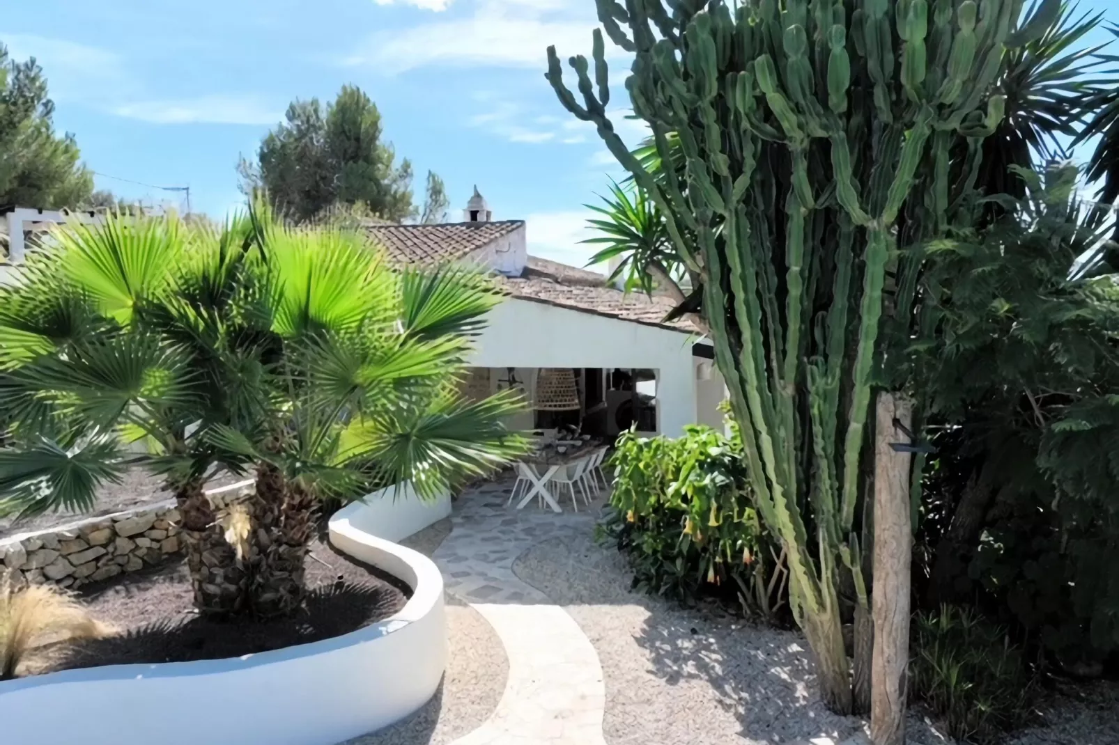 Finca de Piedra-Exterior summer