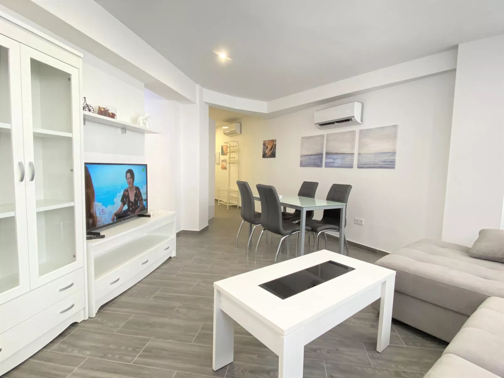 Apartamento Centro Life by Casasol - Inside
