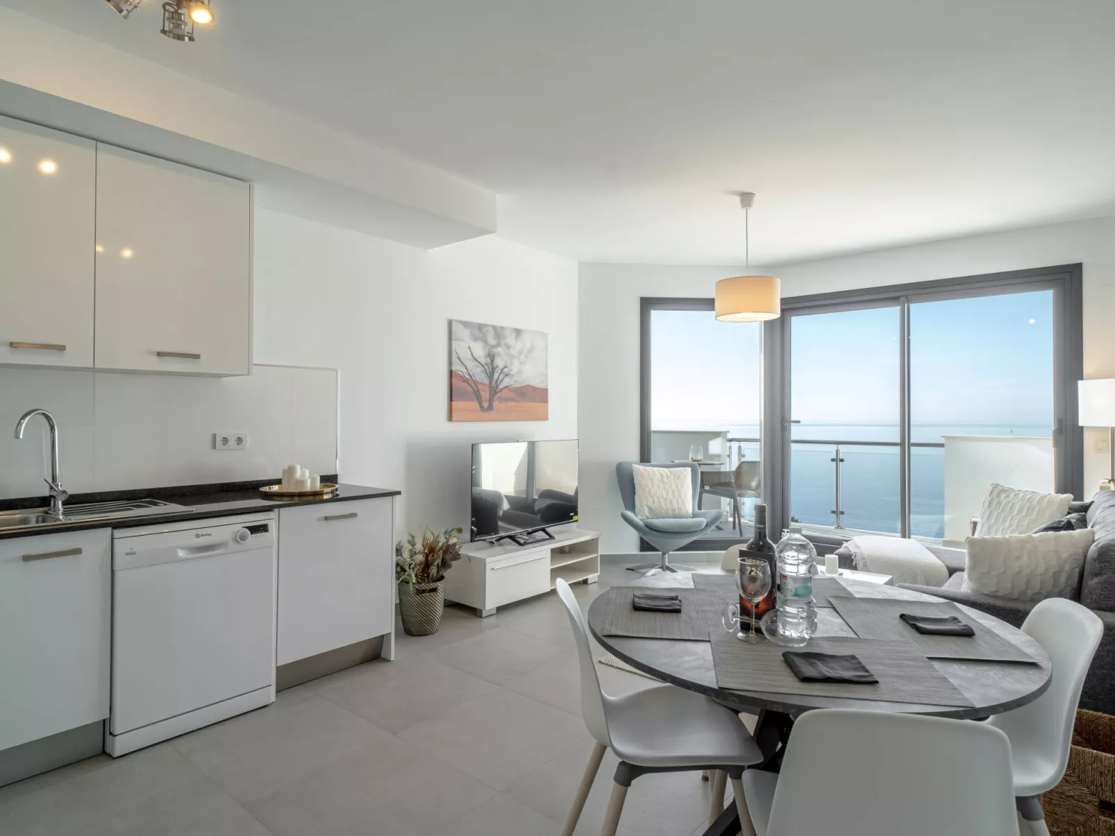 Terrazas de Ladera V4 Luxury by Casasol - Inside