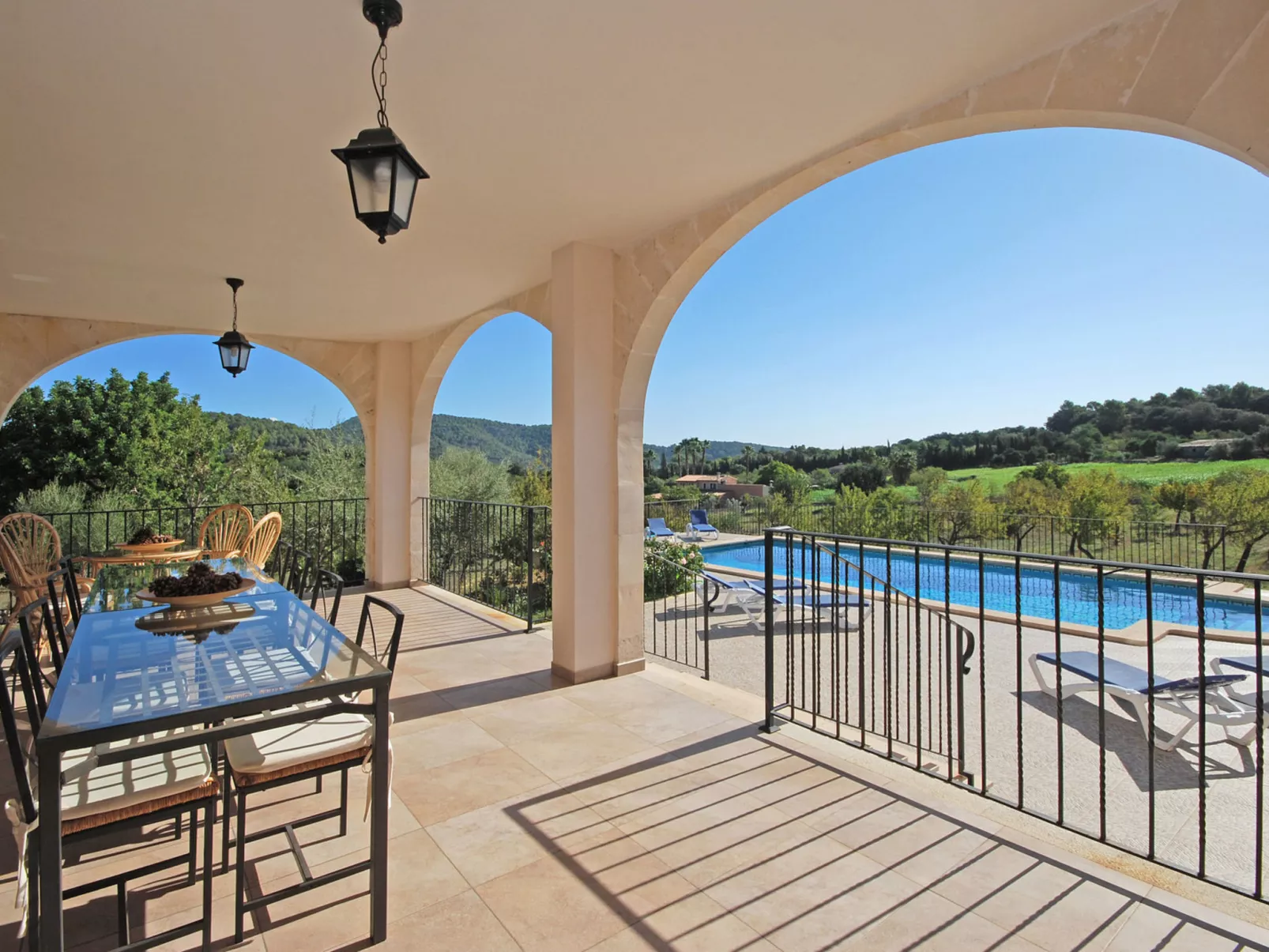 Pla de ses rotes - Draußen