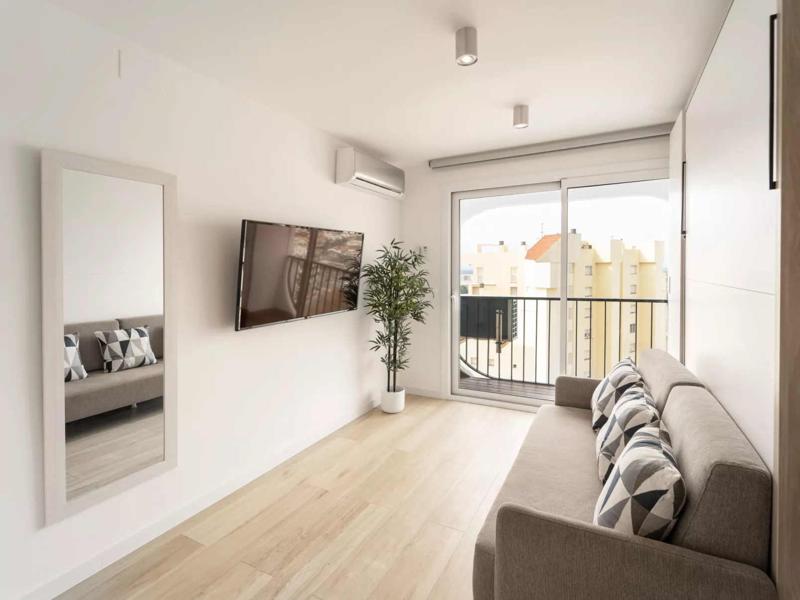 WELCS ESTUDIO 131 EMP cerca del mar - Inside